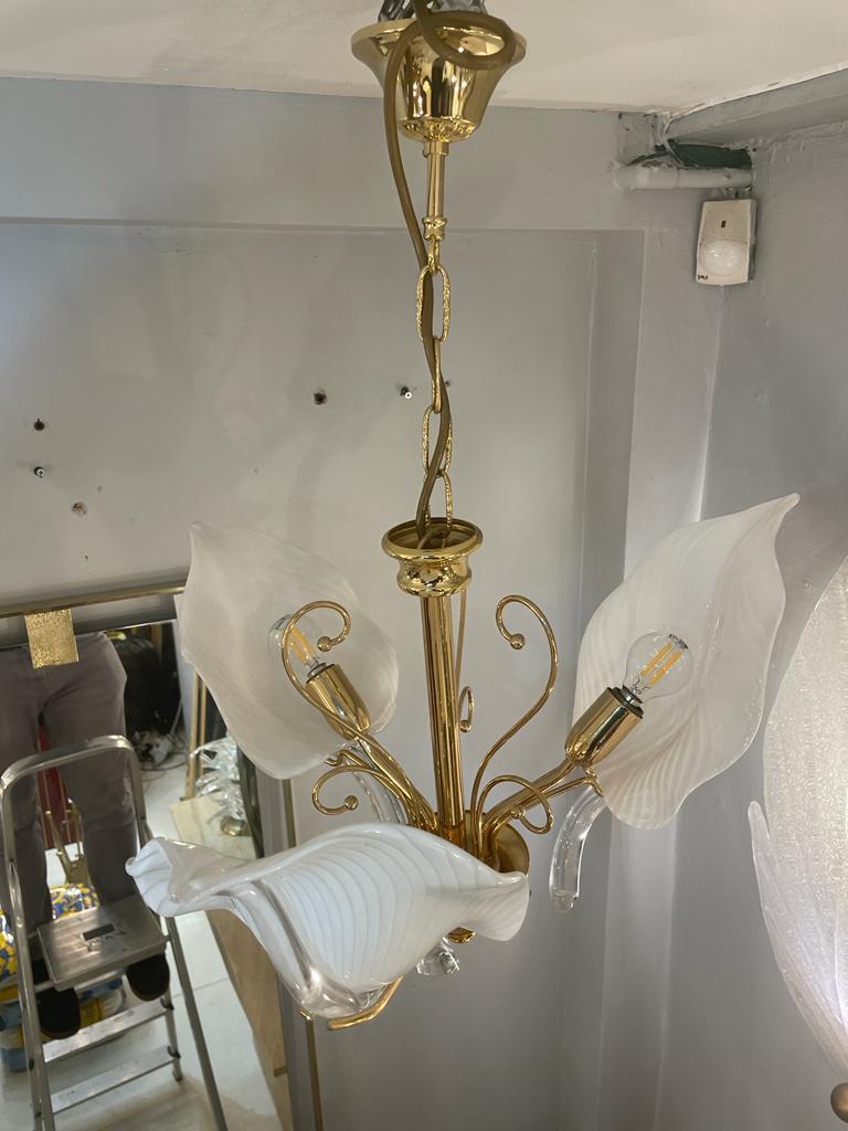 Mid-20th Century Italian Gold Plated Chandelier, 1960s For Sale