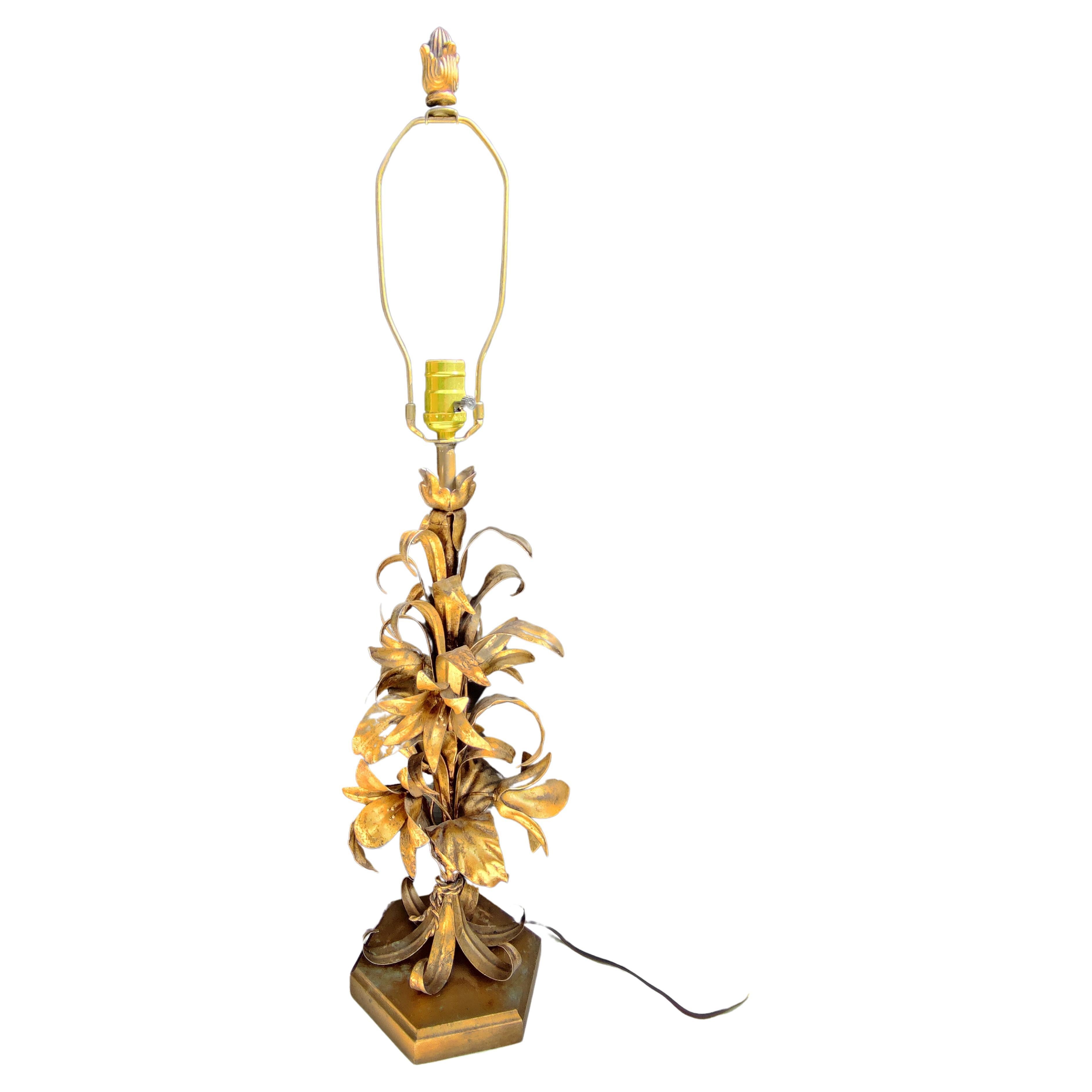 Italienisch Gold Tole Tischlampe im Angebot