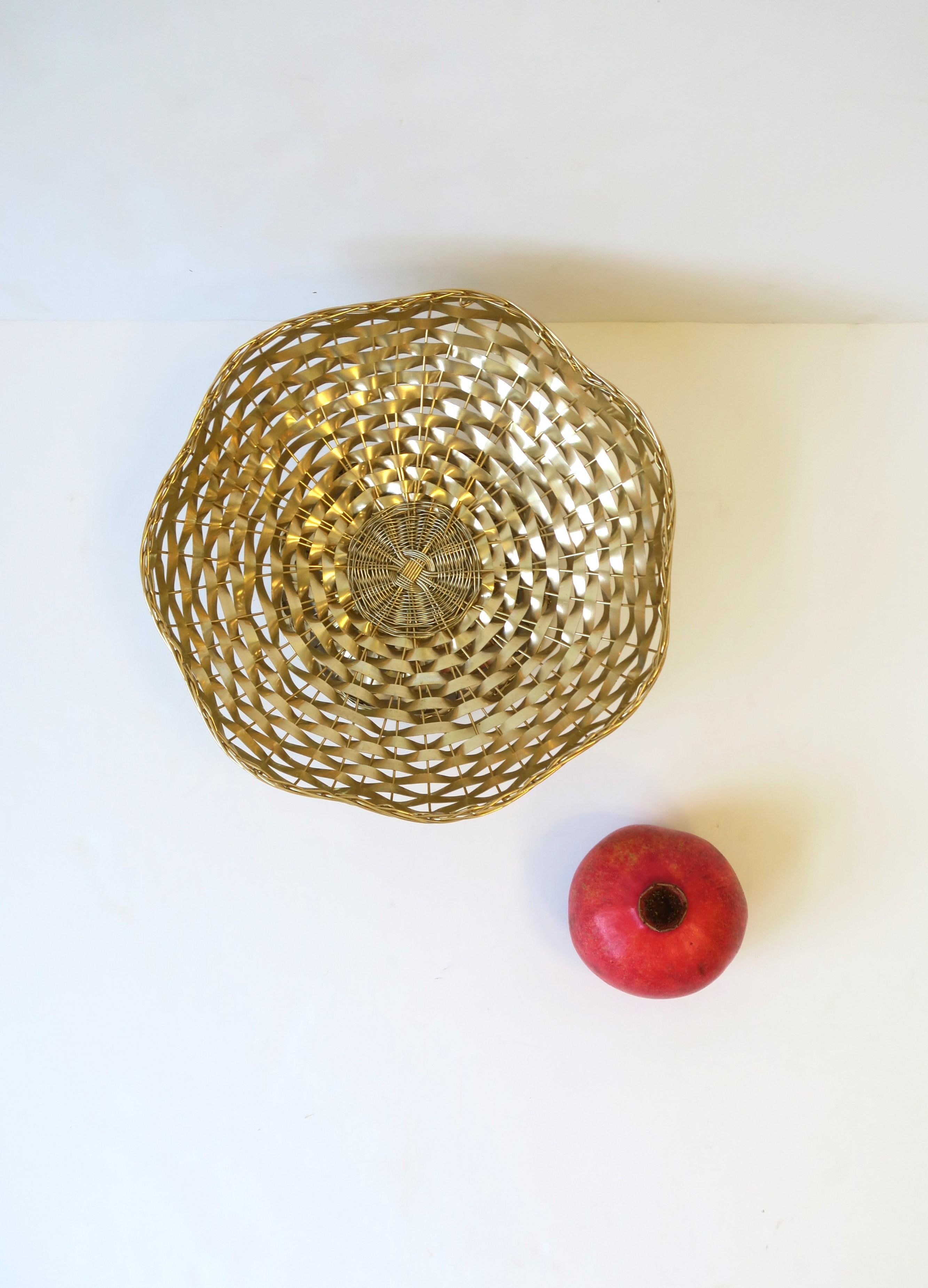 Woven Italian Gold Wire Wicker Compote Basket with Scalloped Edge For Sale