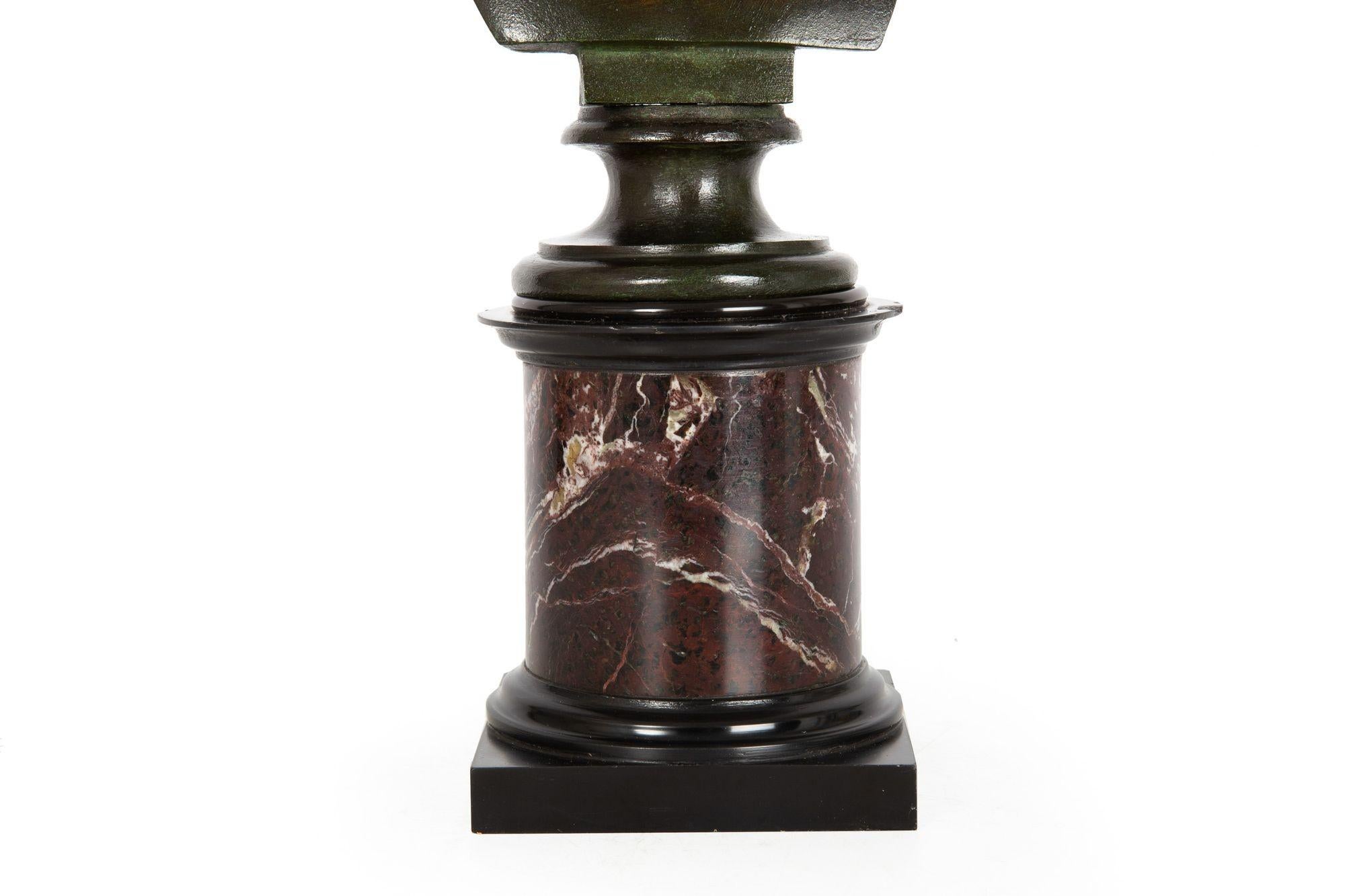 Sculpture en bronze antique du Grand Tour d'Italie, Buste de Jules César en vente 10