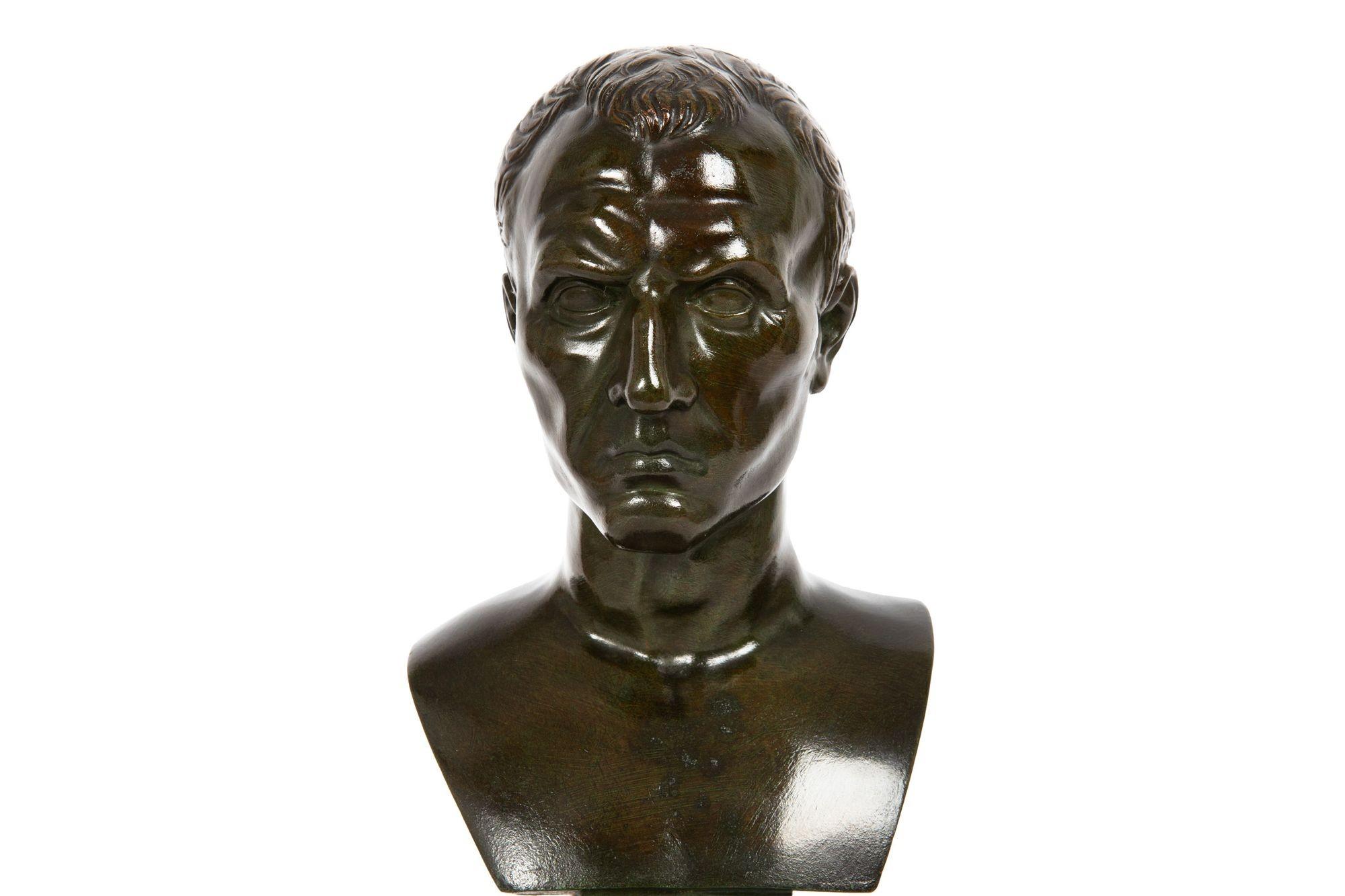 Italian Grand Tour Antique Bronze Sculpture, Bust of Julius Caesar For Sale 1
