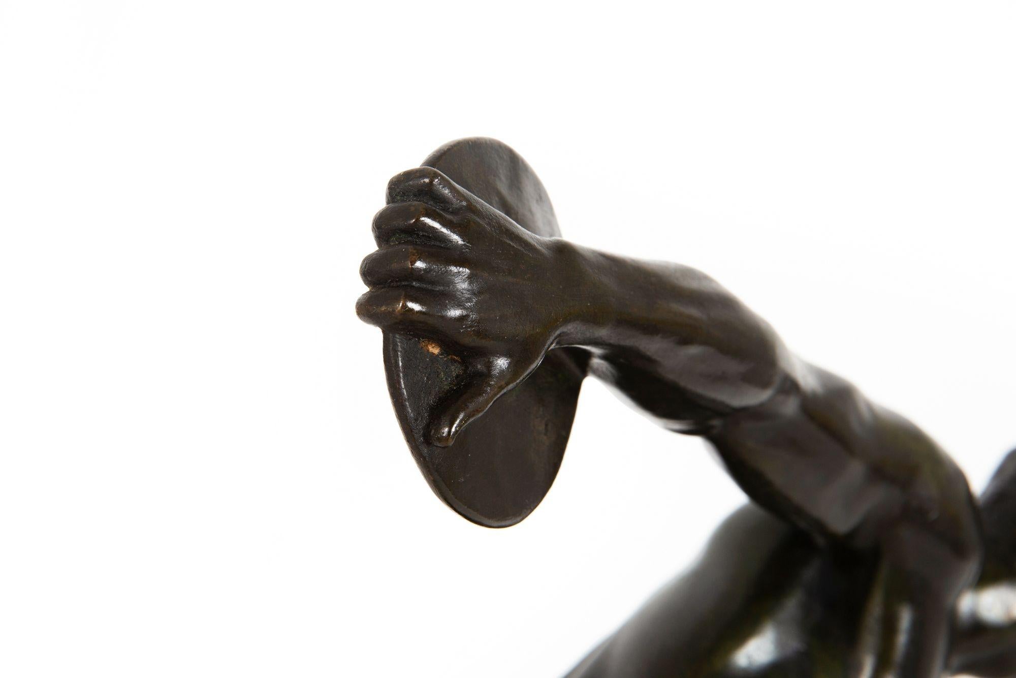 Italian Grand Tour Antique Bronze Sculpture of The Discobolus in vendita 12