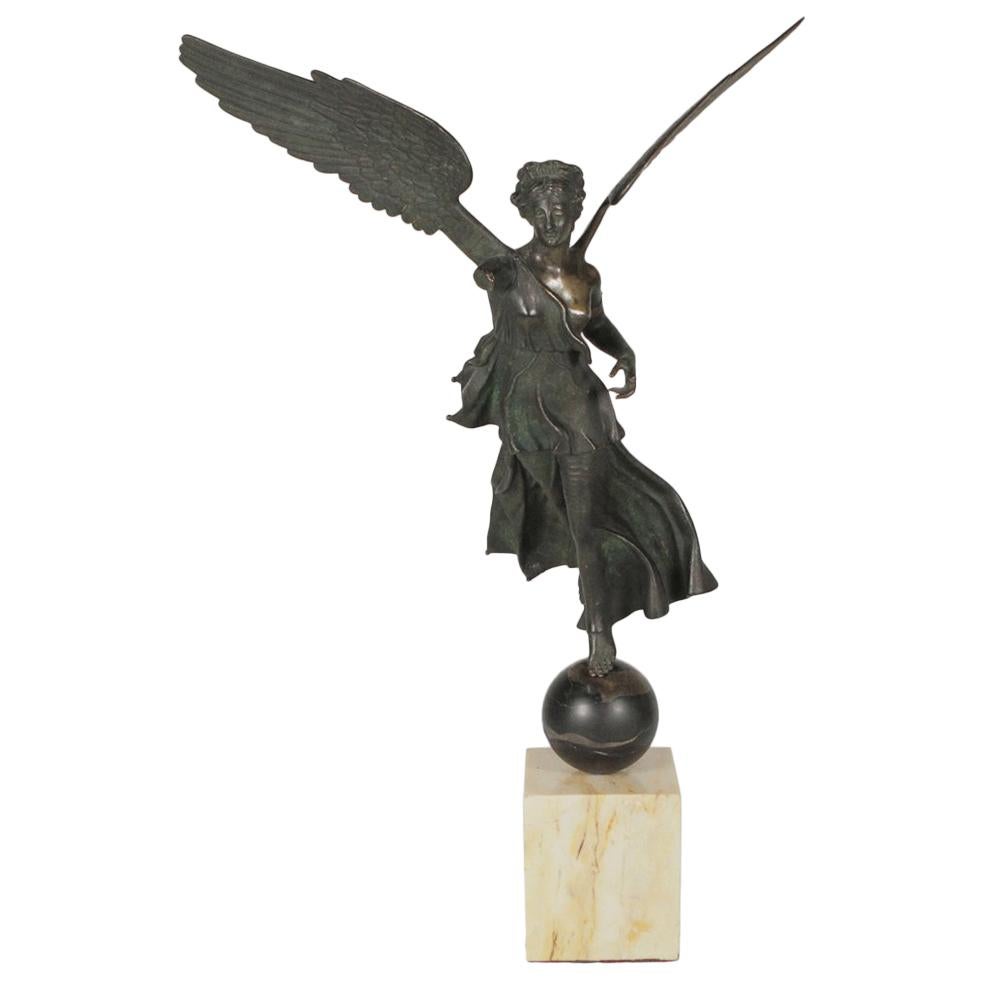 Italian Grand Tour Bronze Figure of Nike, or Winged Victory, 19th Century