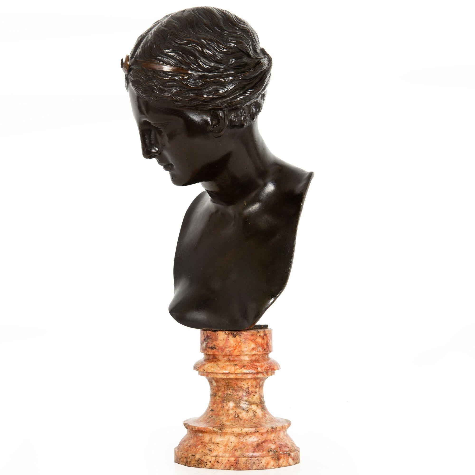 Italian Grand Tour Bronze Sculpture Bust of Diana by Del Nerro Foundry In Good Condition For Sale In Shippensburg, PA