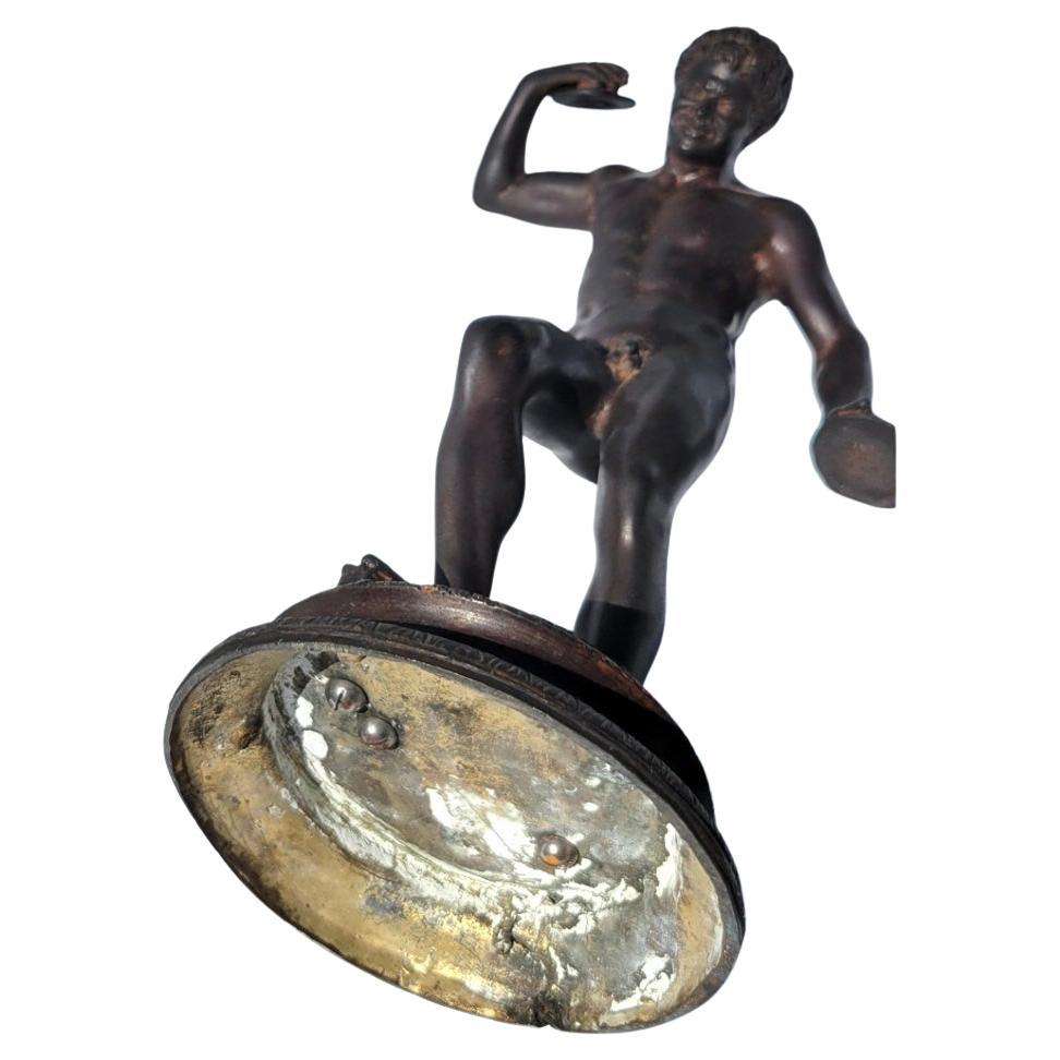 Italienische Grand Tour Bronzeskulptur des tanzenden Satyrs mit Cymbals, Grand Tour im Zustand „Gut“ im Angebot in Bradenton, FL