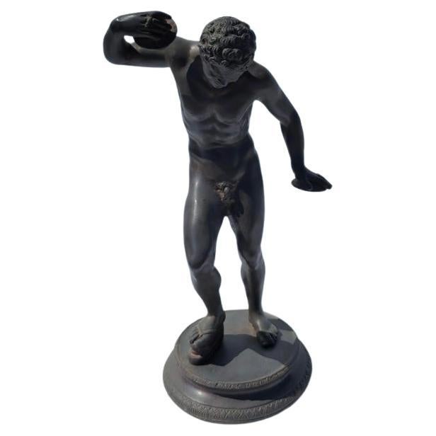 Italienische Grand Tour Bronzeskulptur des tanzenden Satyrs mit Cymbals, Grand Tour (19. Jahrhundert) im Angebot