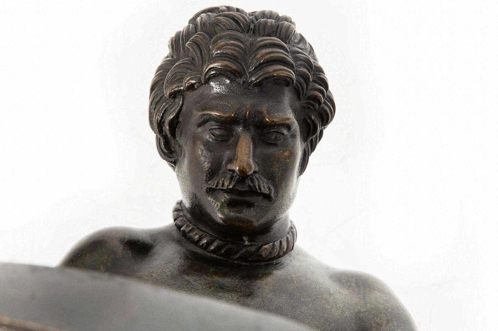 Italian Grand Tour Bronze Sculpture of “The Dying Gaul” after the Antique 3