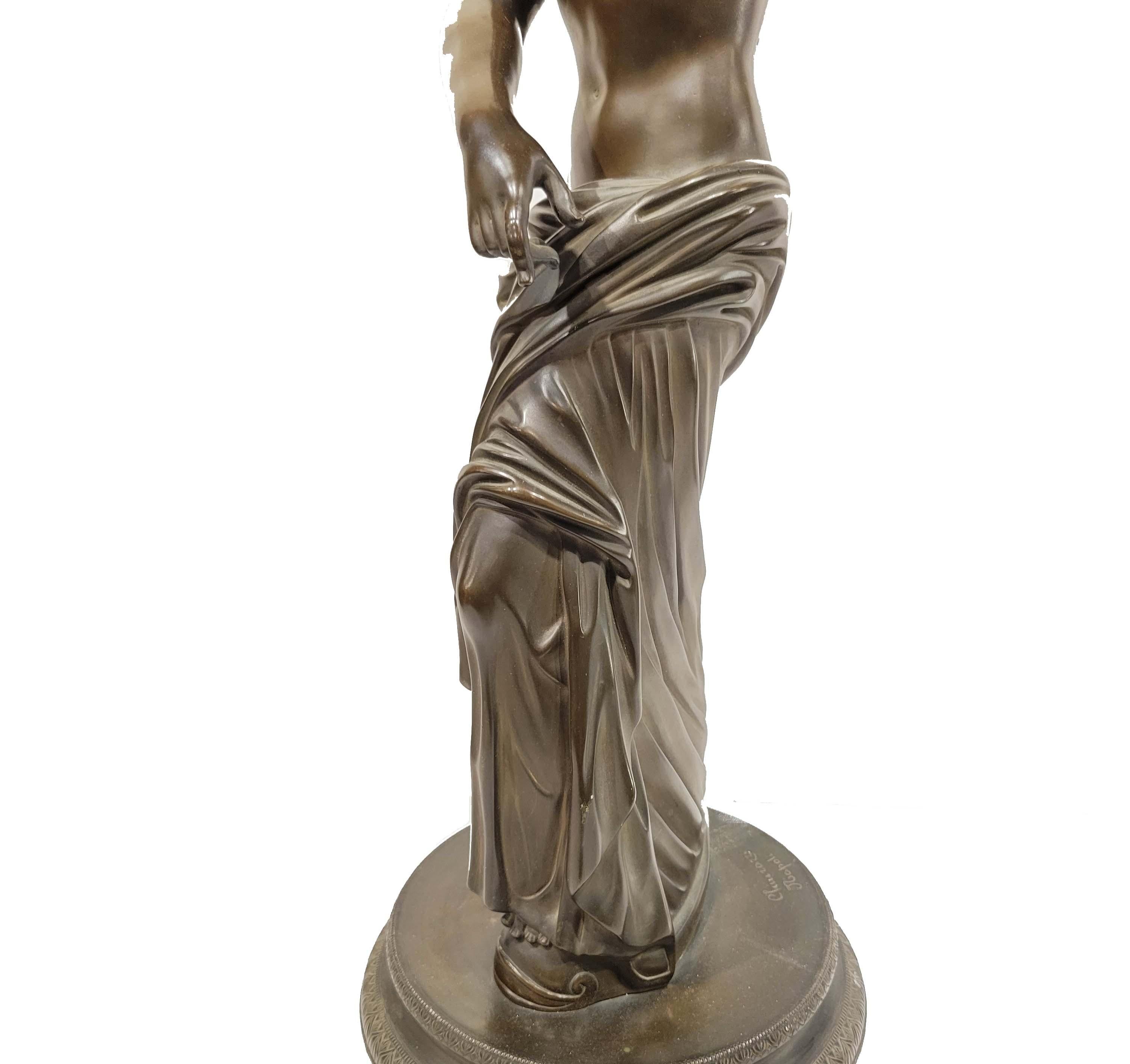 Italian Grand Tour Bronze Statue, Venus of Capua, 19th Century In Good Condition In New York, NY