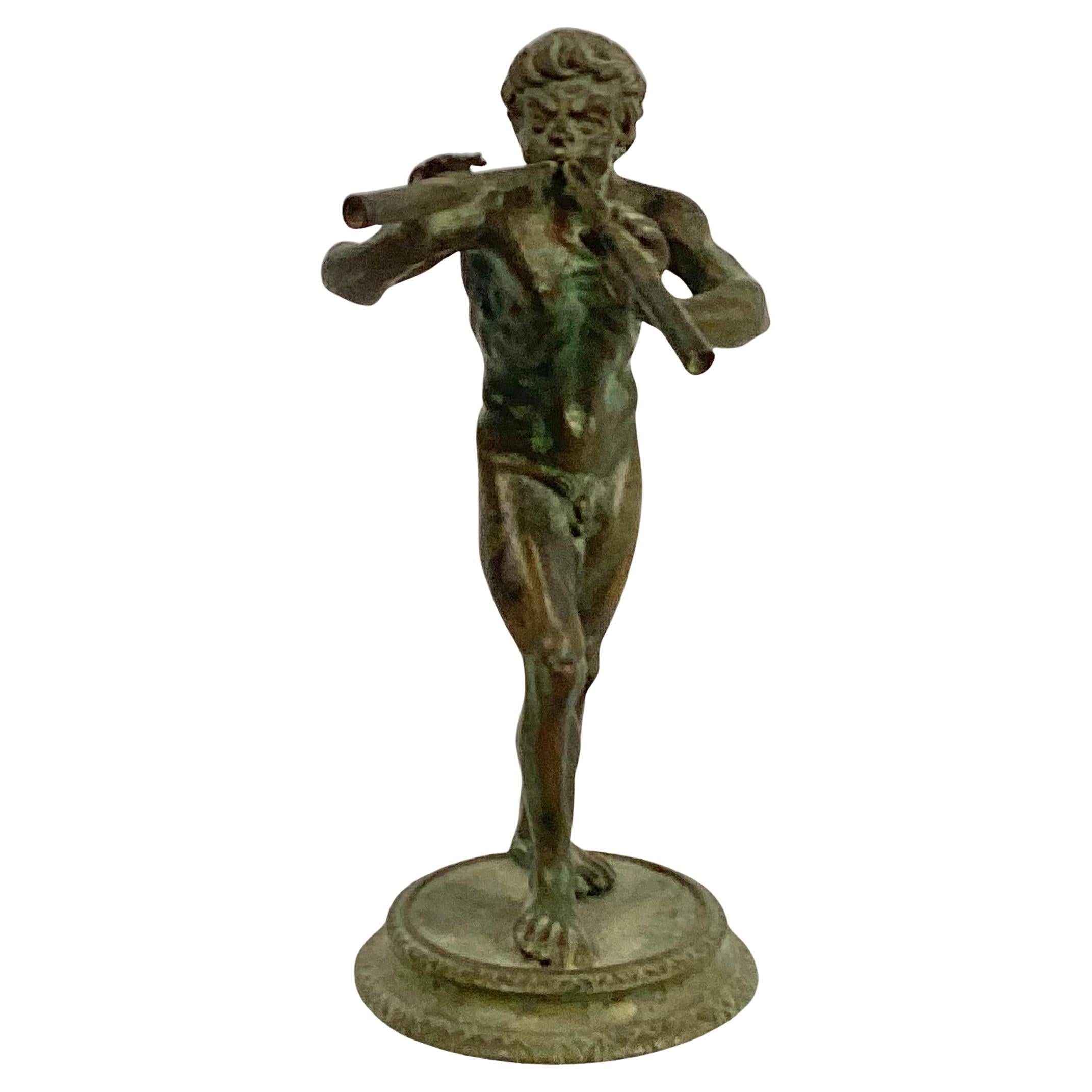 Gran Recorrido Italiano Estatuas de Bronce de Varones Grecorromanos, Lote de Tres en venta 1