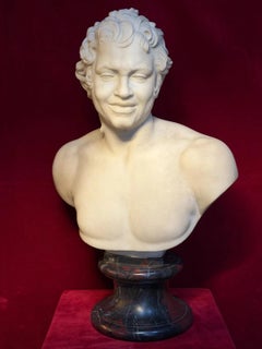 Buste de satyre en marbre de Carrare, issu du Grand Tour italien, XIXe siècle