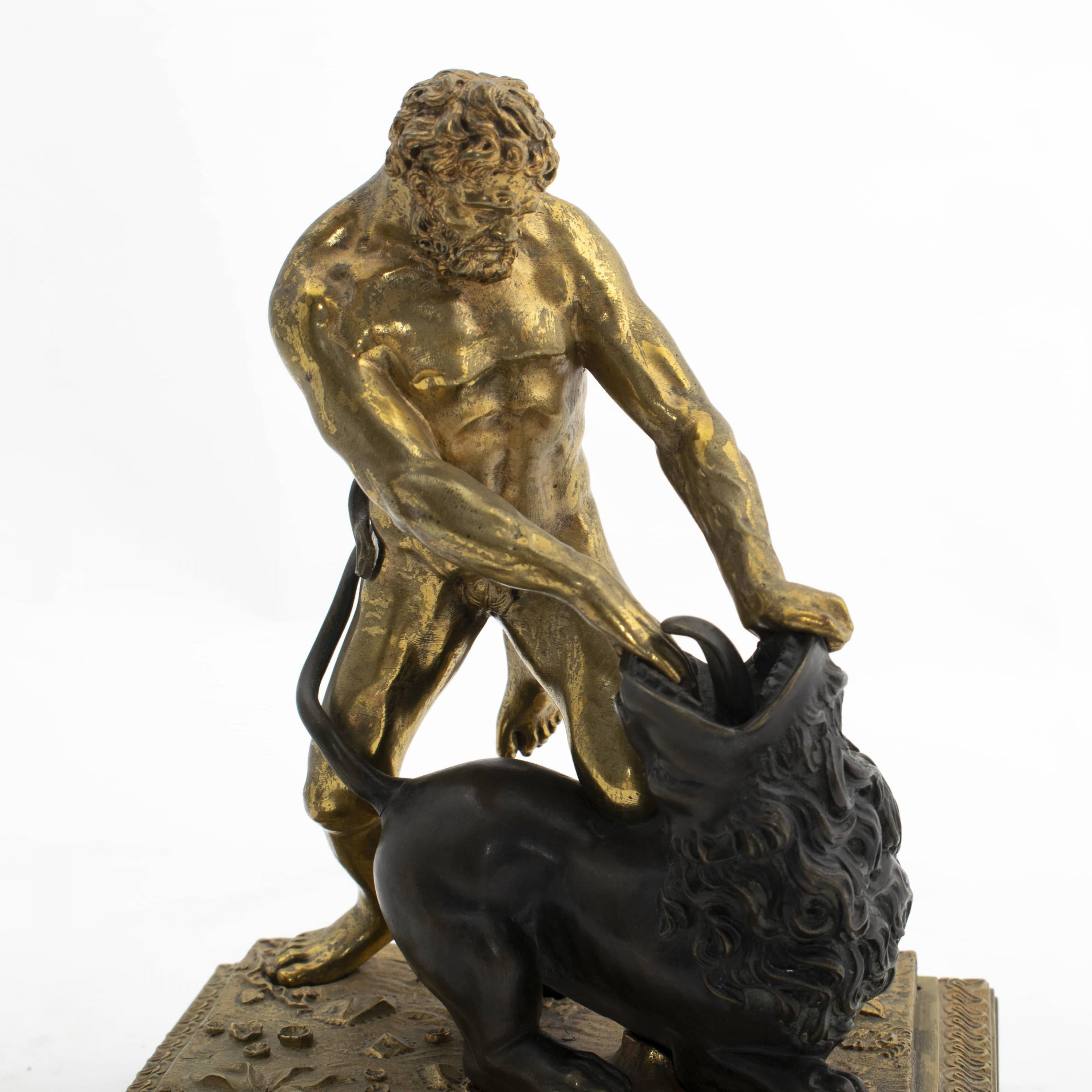 Italian Grand Tour Sculpture of Hercules and the Nemean Lion In Good Condition In Kastrup, DK