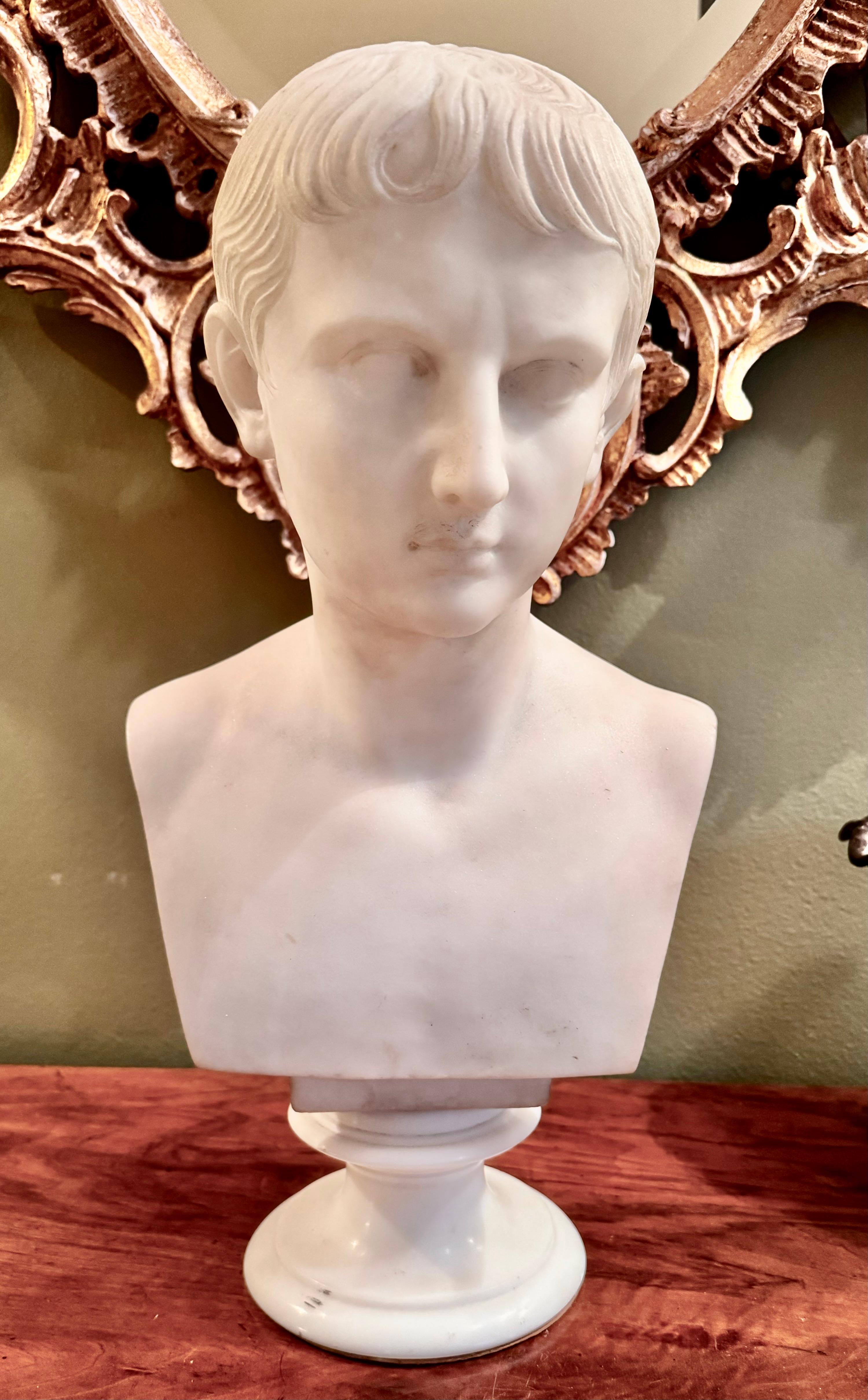 Busto di Cesare Augusto in marmo bianco del Grand Tour italiano in vendita 3