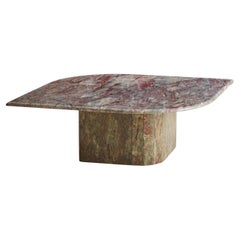 Mesa de centro italiana de mármol gris + burdeos con tablero oval puntiagudo, años 70