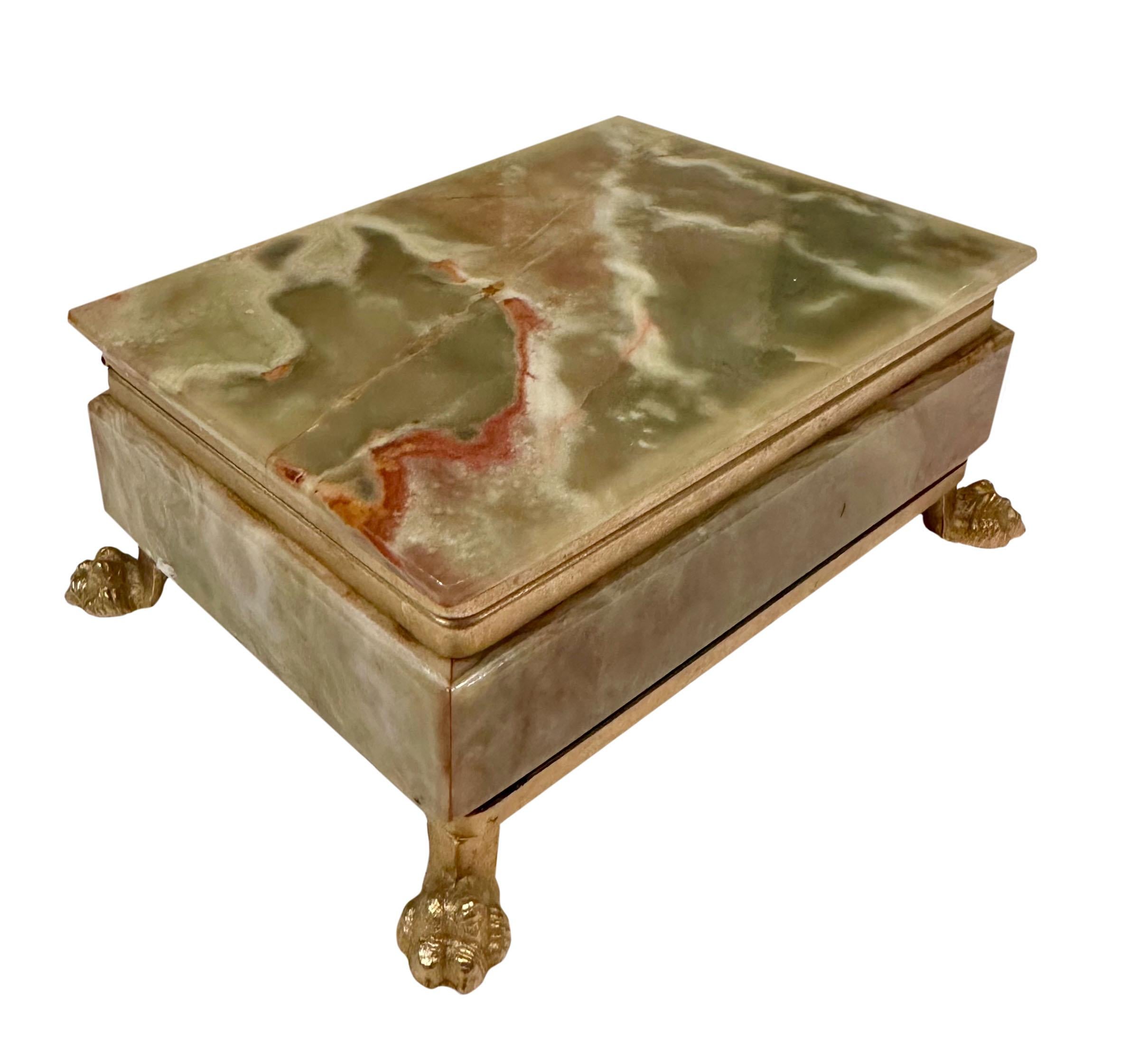 Italian Green Alabaster Box For Sale 3