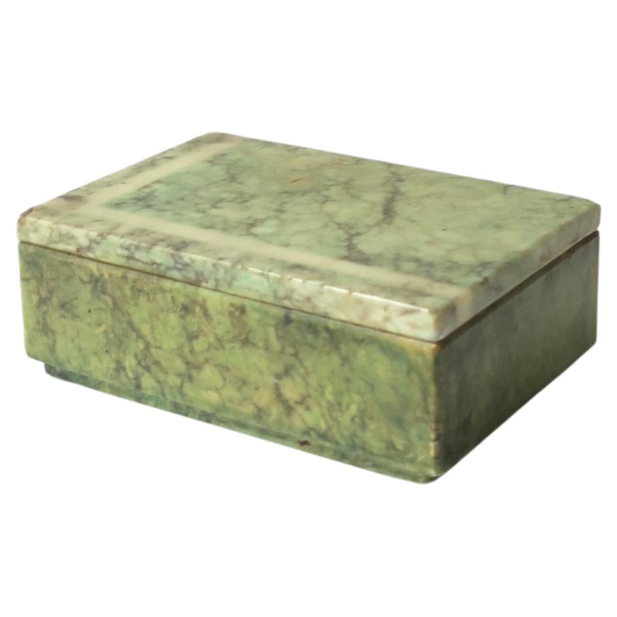 Modern Italian Green Alabaster Marble Jewelry or Decorative Box, circa 1970s For Sale