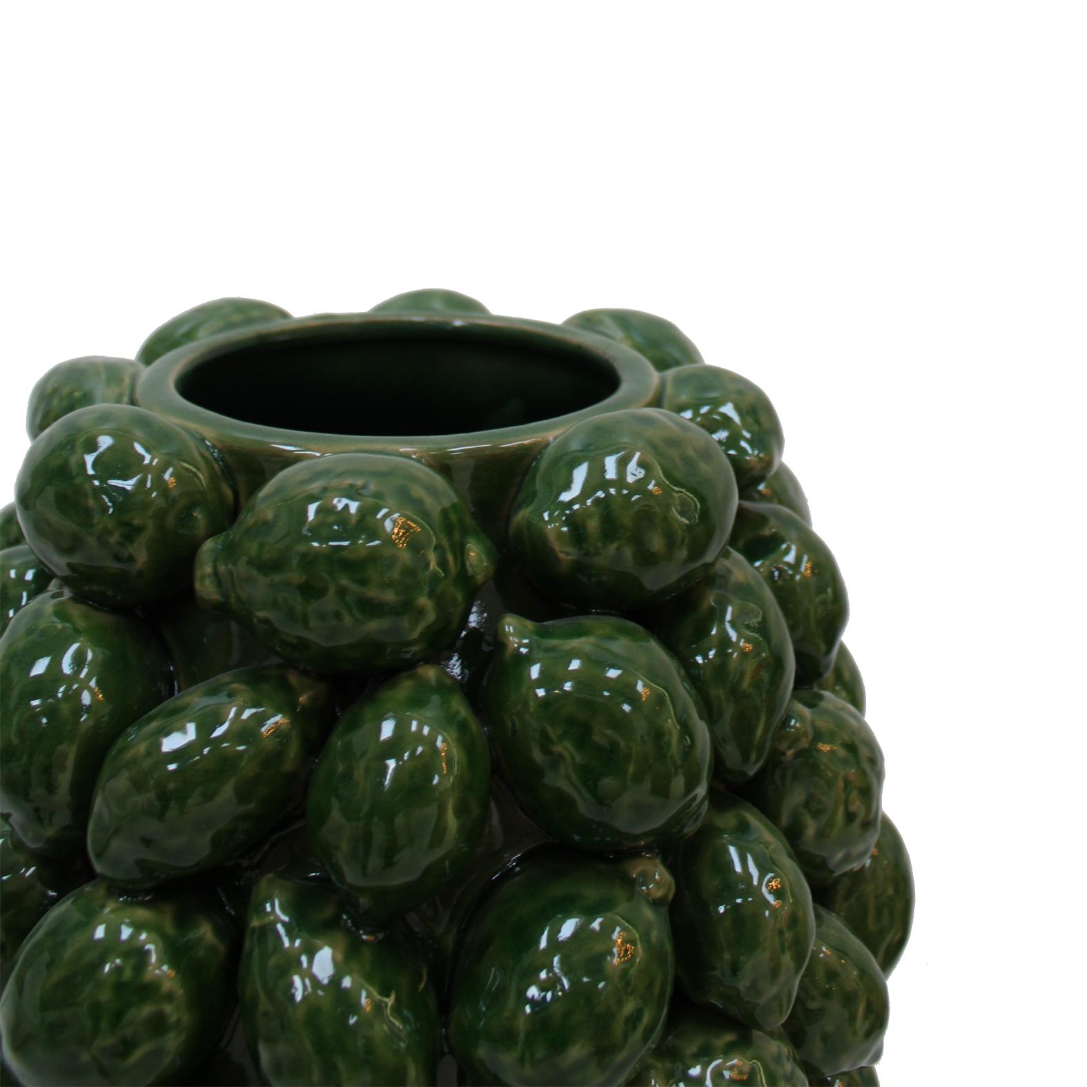 XXI secolo e contemporaneo Vaso italiano in ceramica verde con motivi di frutta in vendita