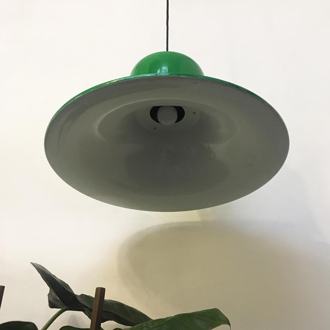 Metal Italian Green Enameled Hat Chandelier by Joe Colombo for Stilnovo, 1974