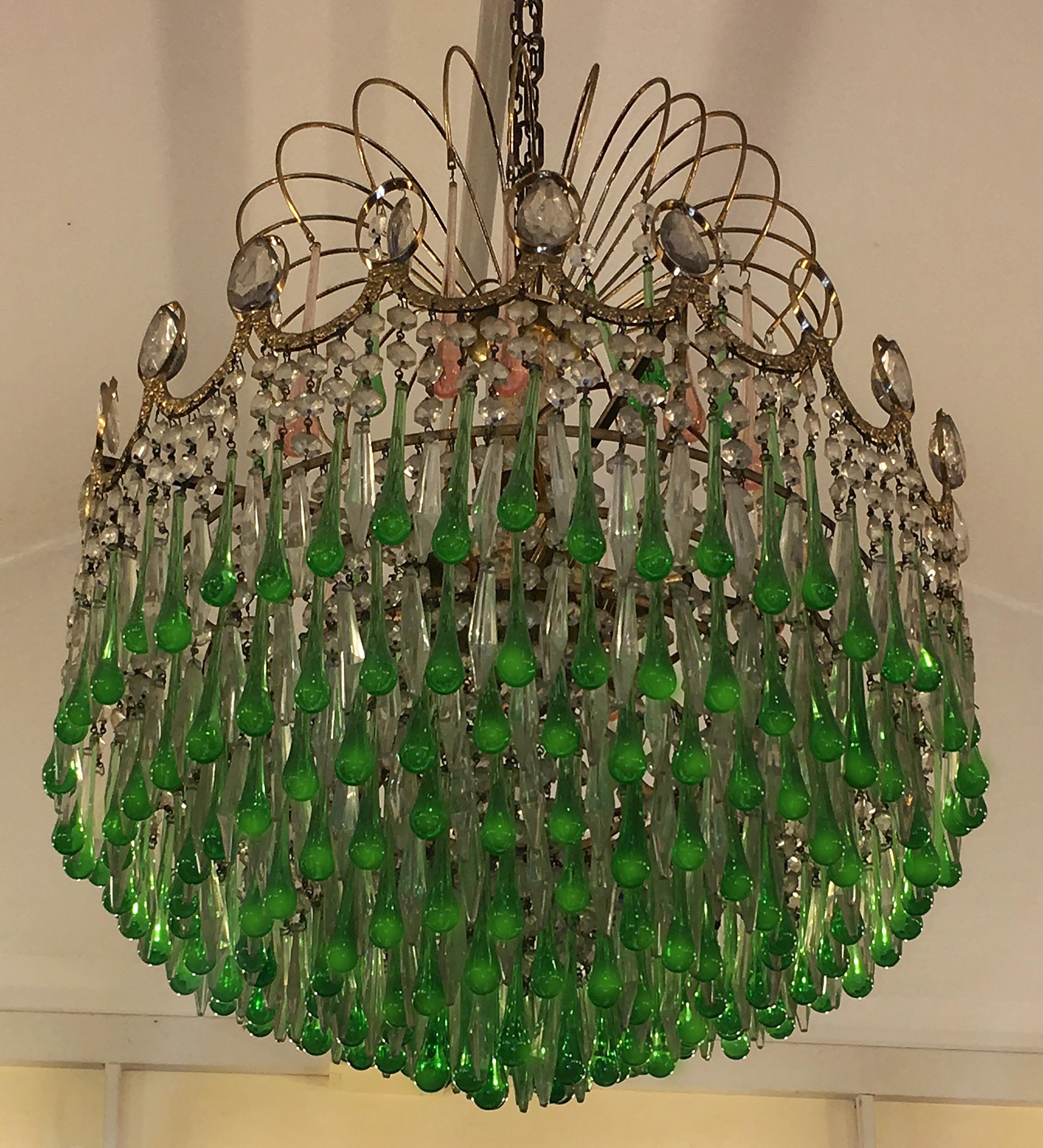 European Italian Green Glass Drops Chandelier Venini Style, Murano, 1970s