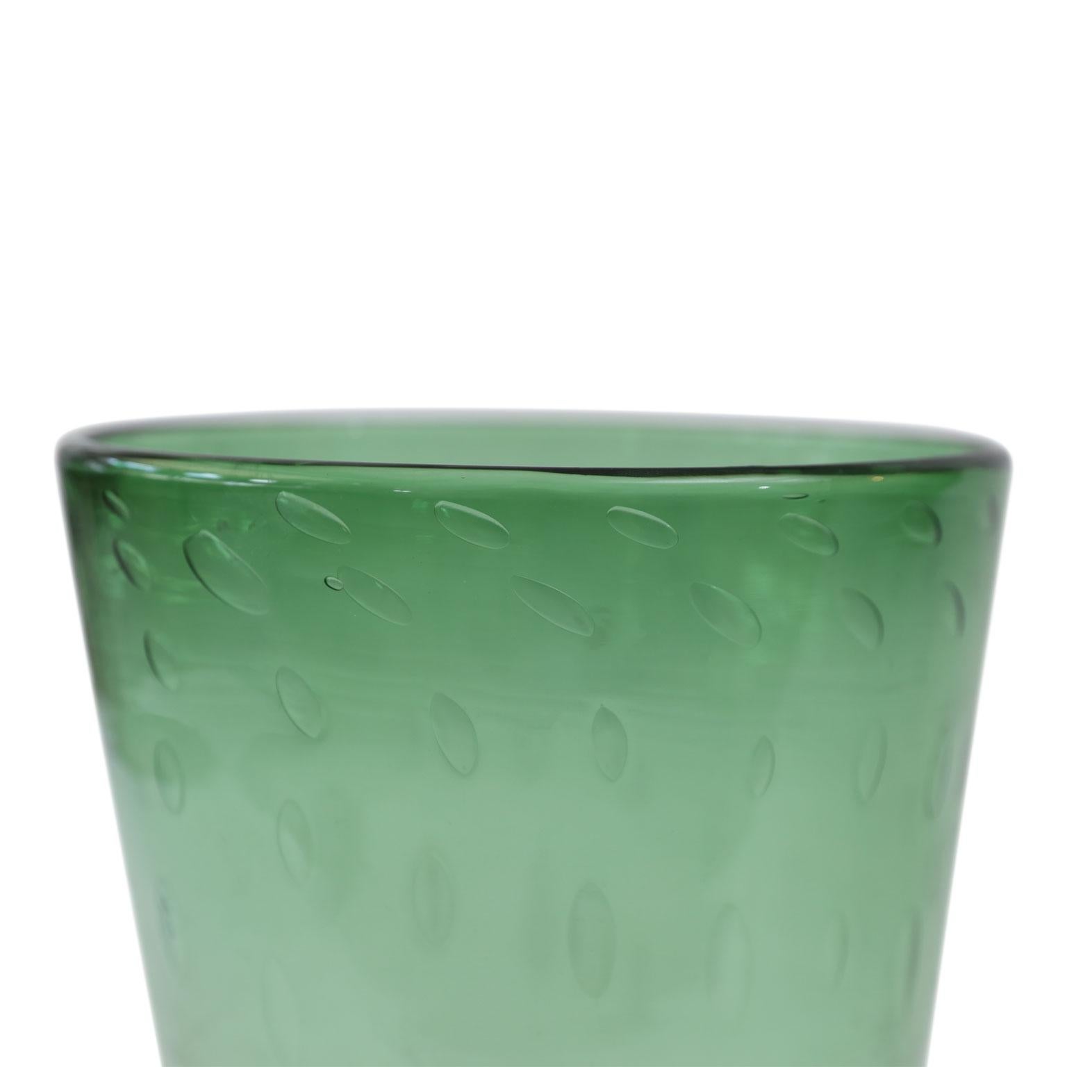 Mid-Century Modern Vase italien en verre vert en vente