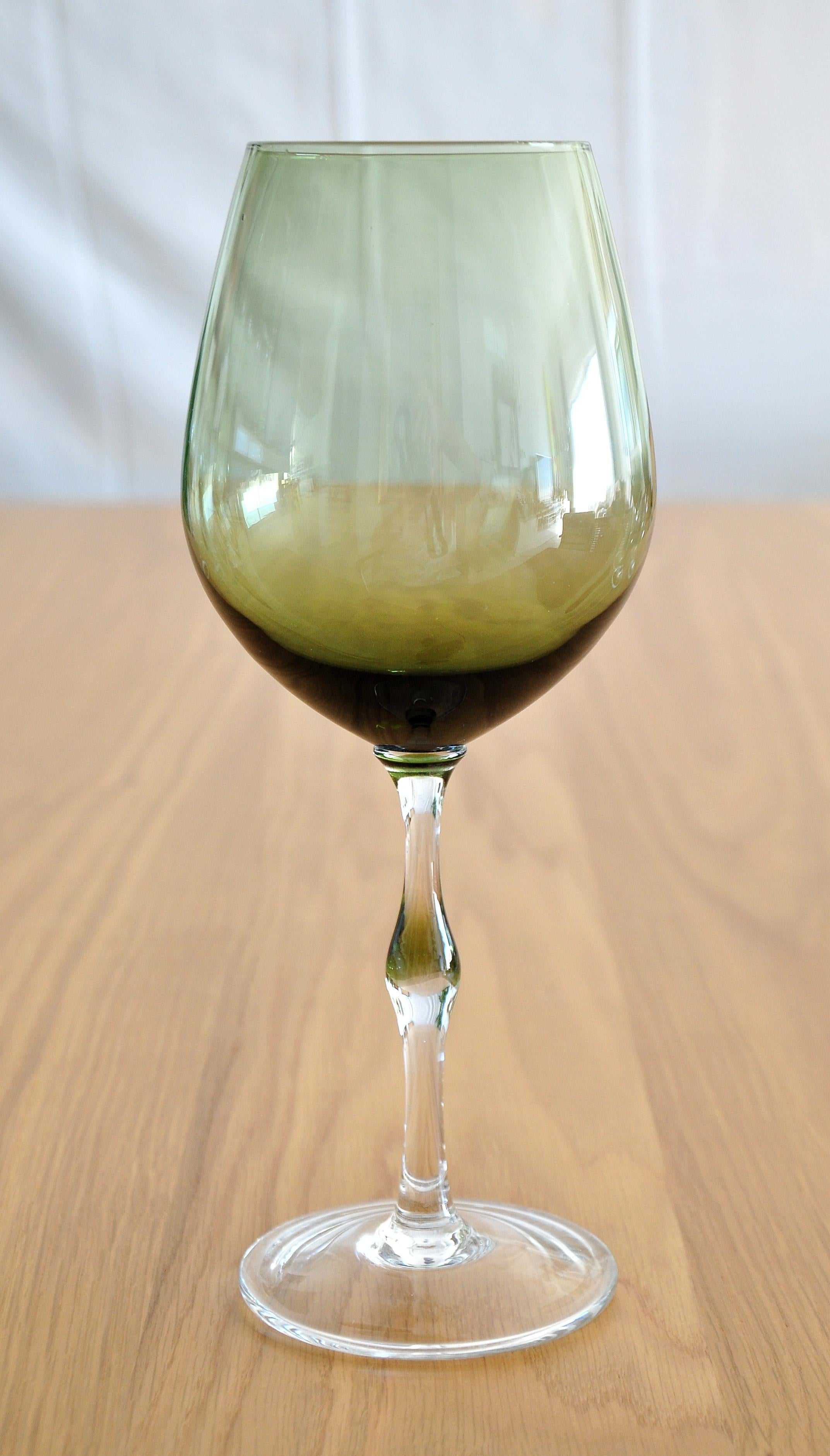 Hollywood Regency Vintage Green Hand-Blown Glass Wine Glasses - Set of 6
