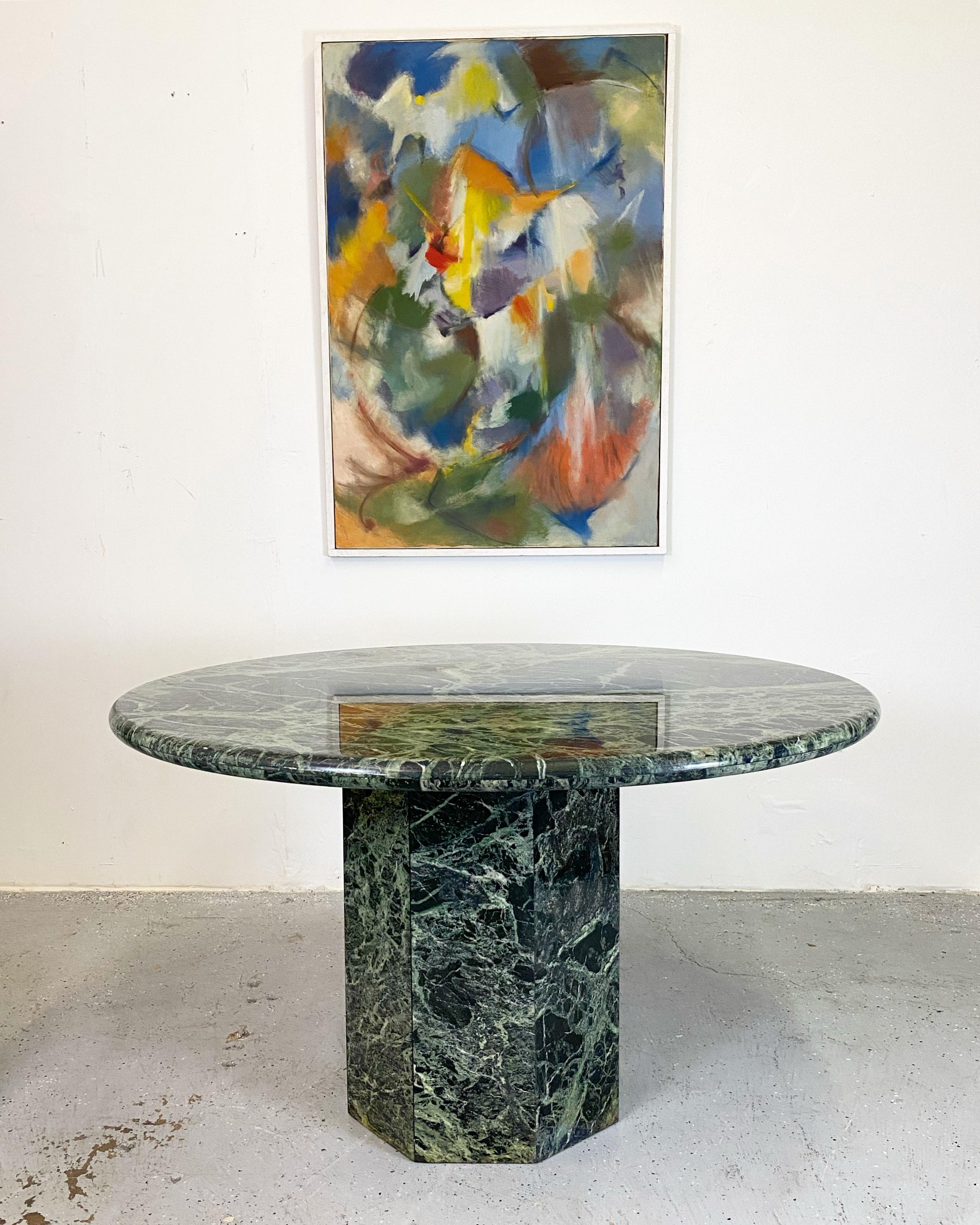 round green marble table