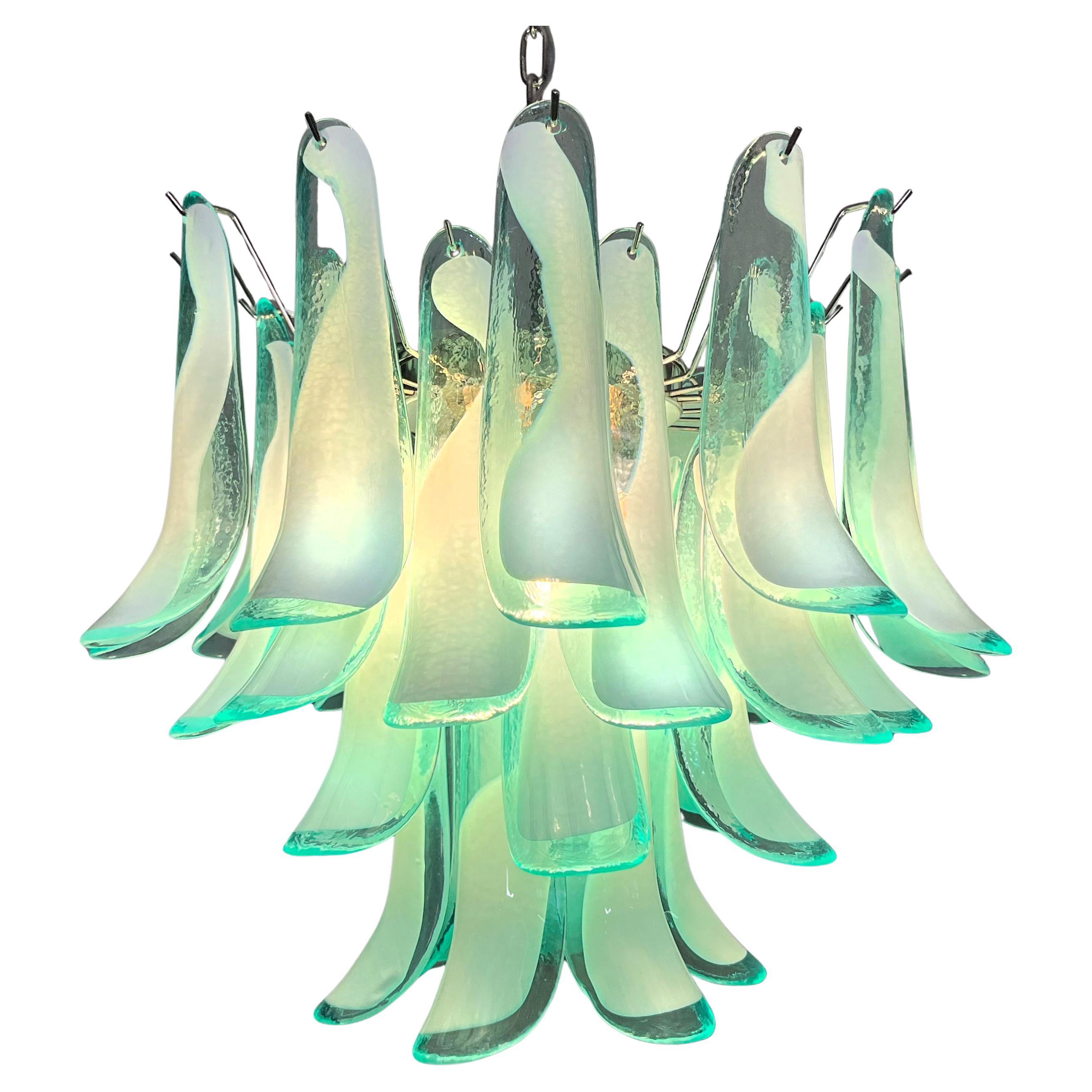Italian Green Petal Chandelier, Murano In Excellent Condition For Sale In Budapest, HU