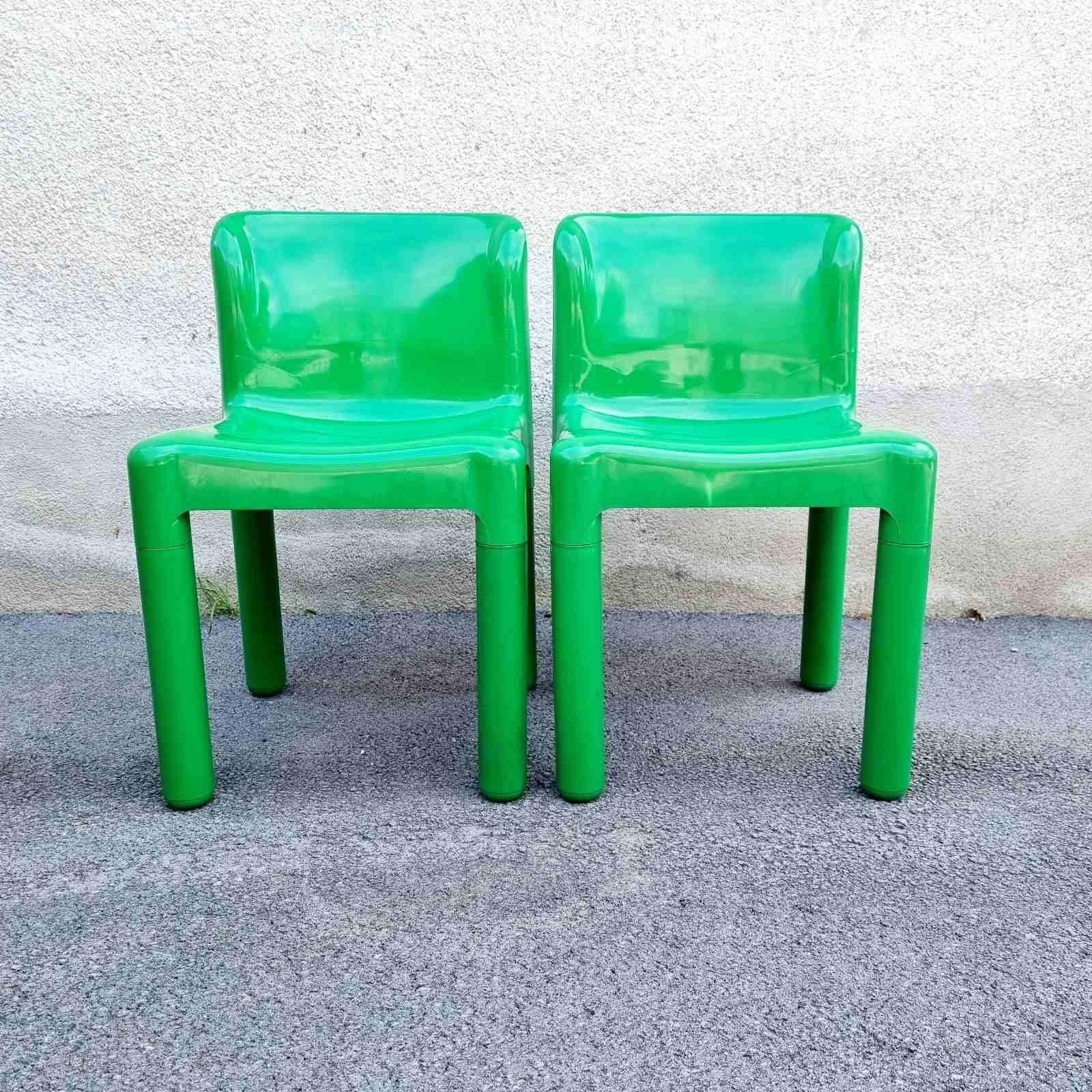 Italian Green Plastic Chairs 4875 by Carlo Bartoli for Kartell, 70s, Pair In Good Condition In Lucija, SI