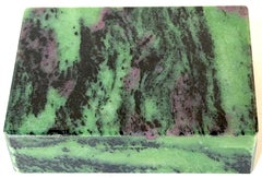 Scatola italiana in marmo verde e prugna, interno in alabastro, Firenze, anni '70