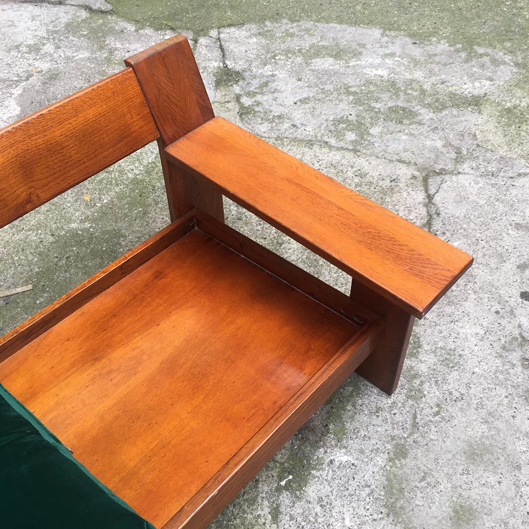 Canapé italien à trois places Plinio en velours vert et bois de Plinio Il Giovane, 1975 8