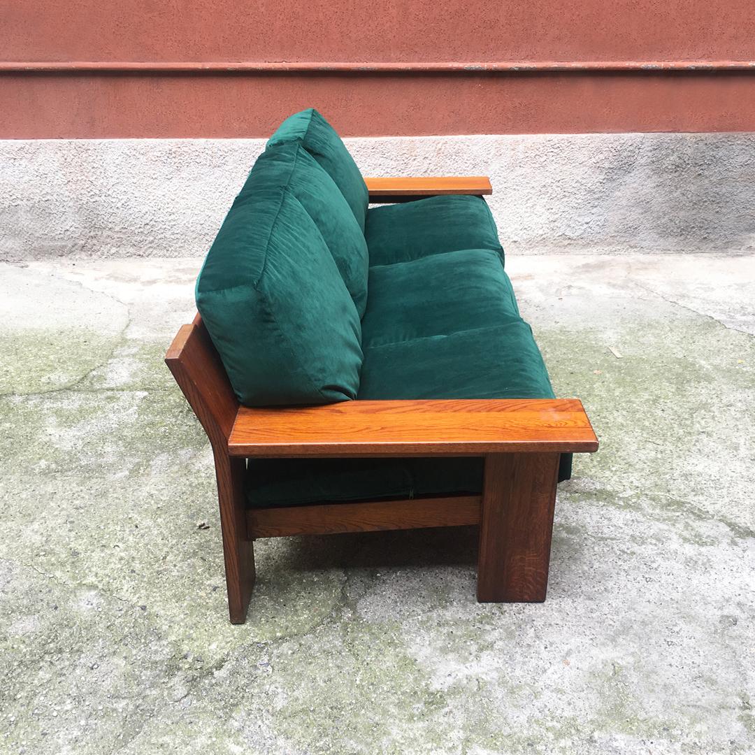 Italian Green Velvet and Wood Three-Seat Sofa Plinio by Plinio Il Giovane, 1975 4