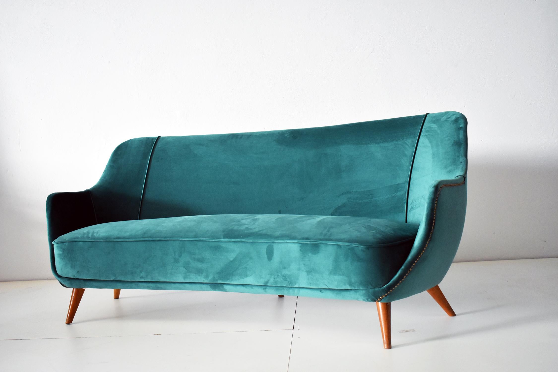 Mid-Century Modern Italian Green Velvet, Wood and Brass Sofa, 1950s