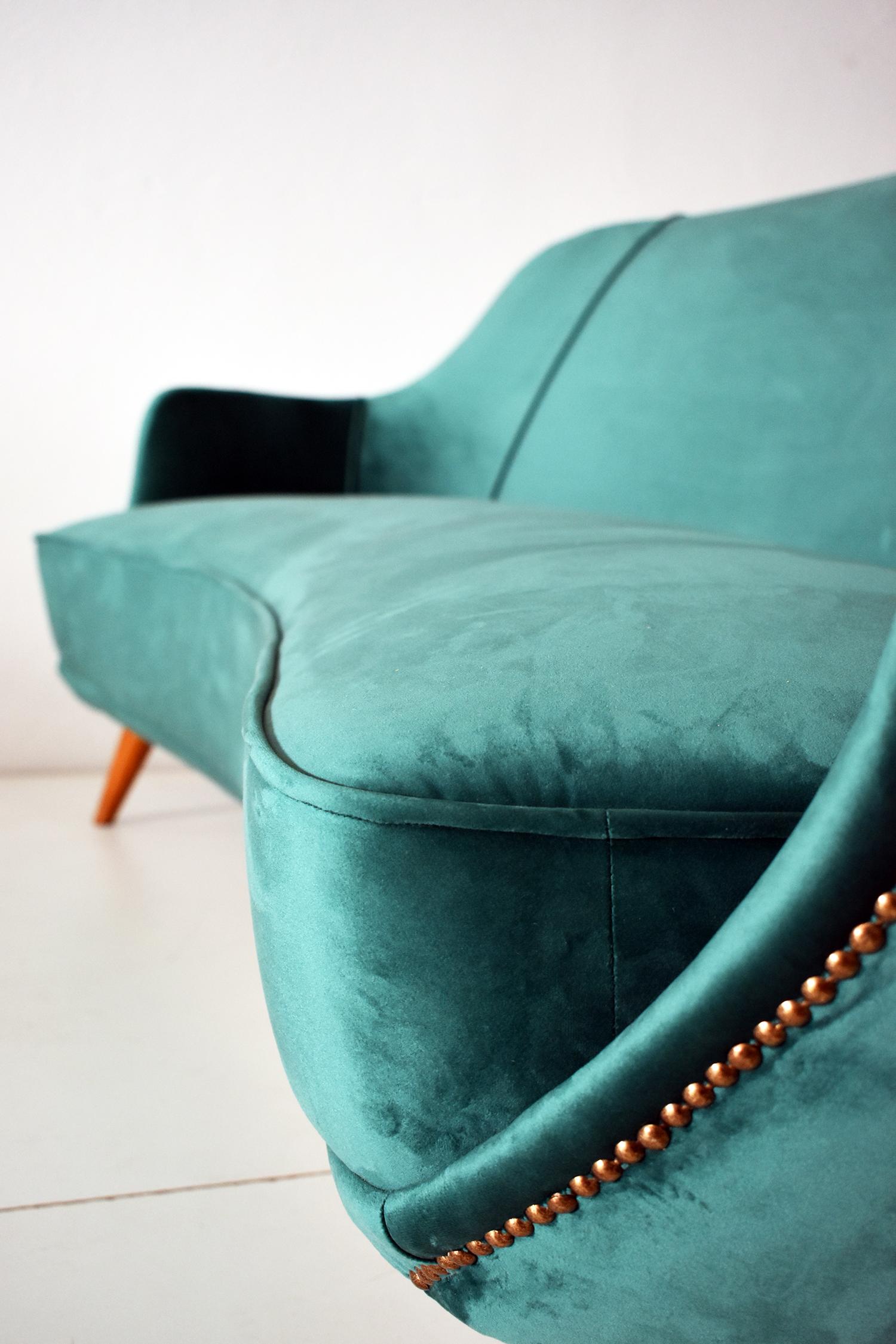 Italian Green Velvet, Wood and Brass Sofa, 1950s 1