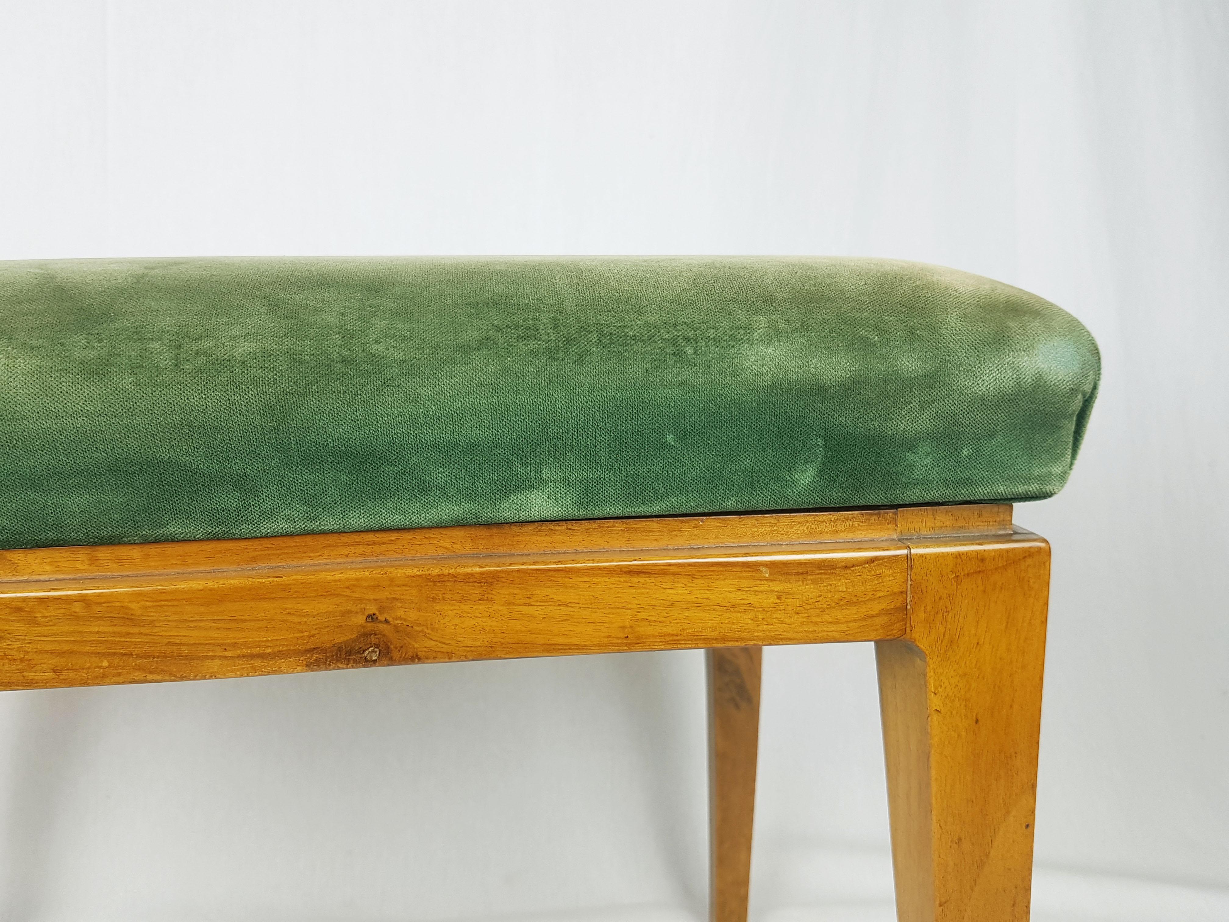 Italian green velvet & wood Mid Century Modern stools/ottomans For Sale 3