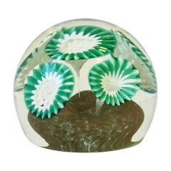 Italienisches grünes weißes und klares Kunstglas Dekoratives Objekt oder Briefbeschwerer