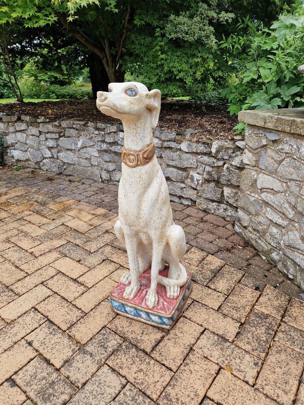 Sculpture de chien lévrier grandeur nature Art Deco 8