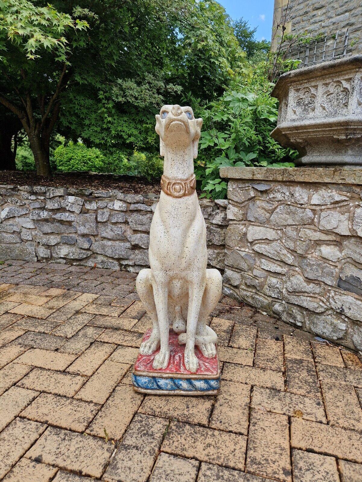 Art déco Sculpture de chien lévrier grandeur nature Art Deco