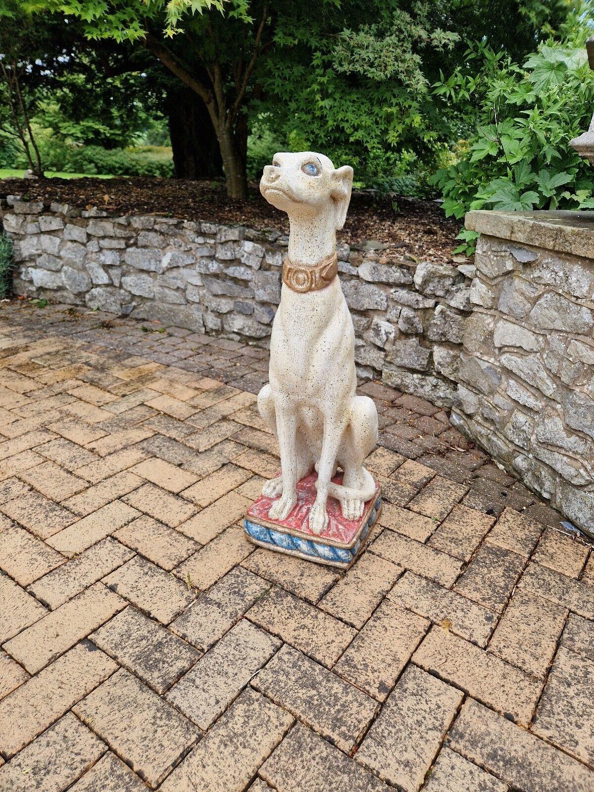 italien Sculpture de chien lévrier grandeur nature Art Deco