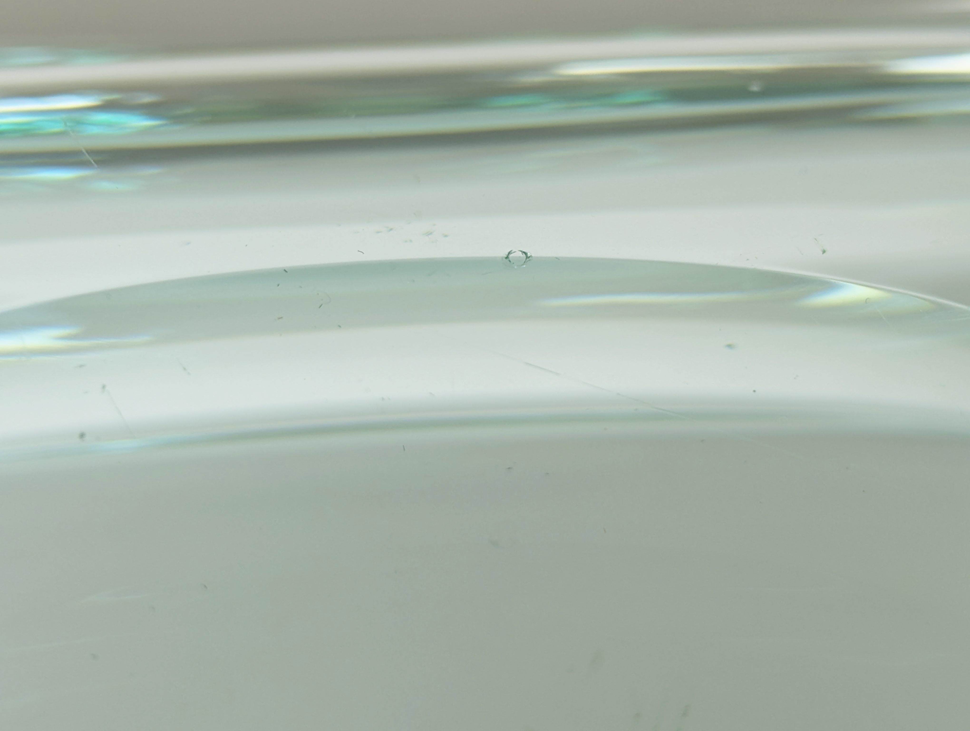 Bol et centre de table italiens en verre meulé et taillé des années 1960 par Fontana Arte en vente 3