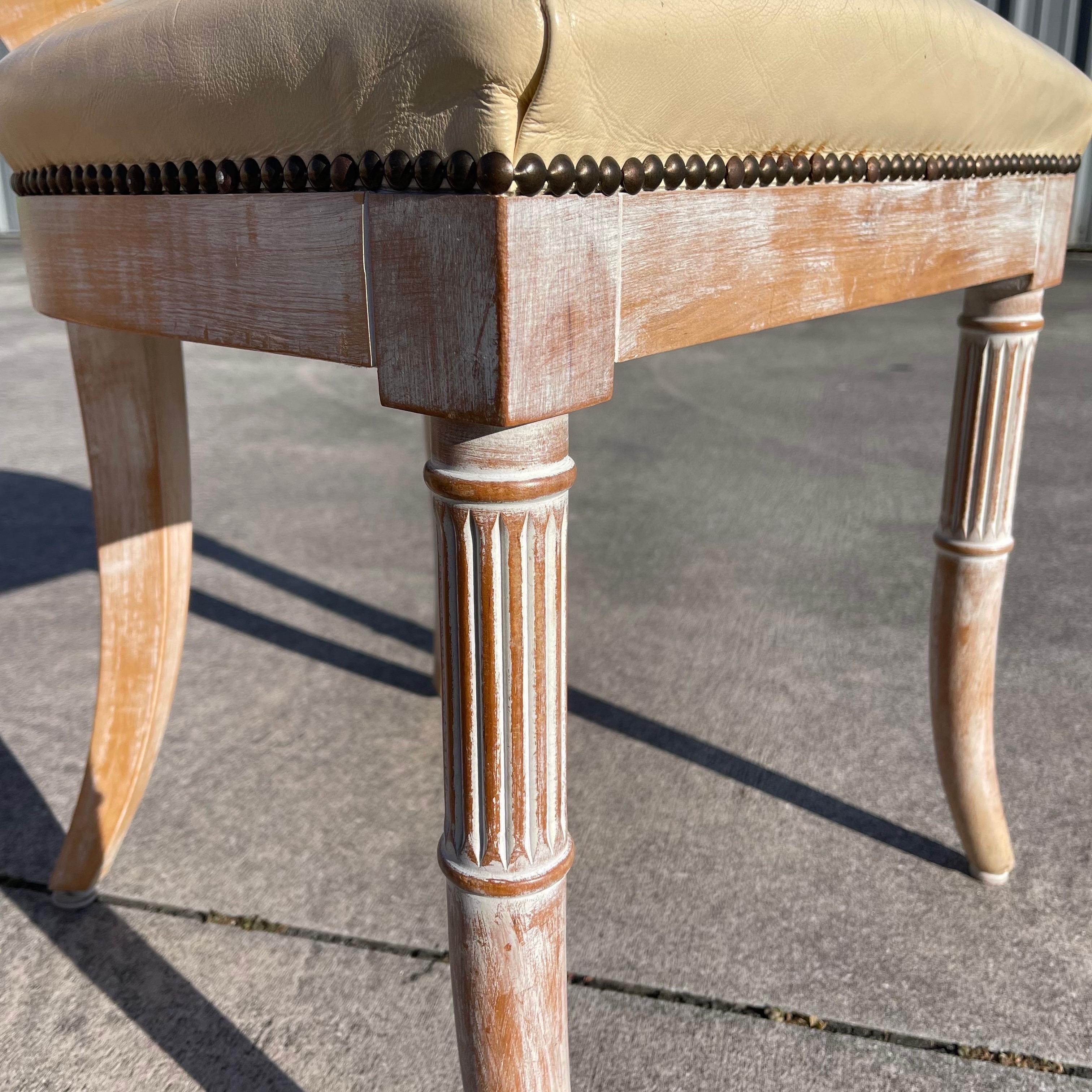Sedie in legno ceramicato con schienale a smerlo in stile grotta italiana, set di 4 pezzi in vendita 5