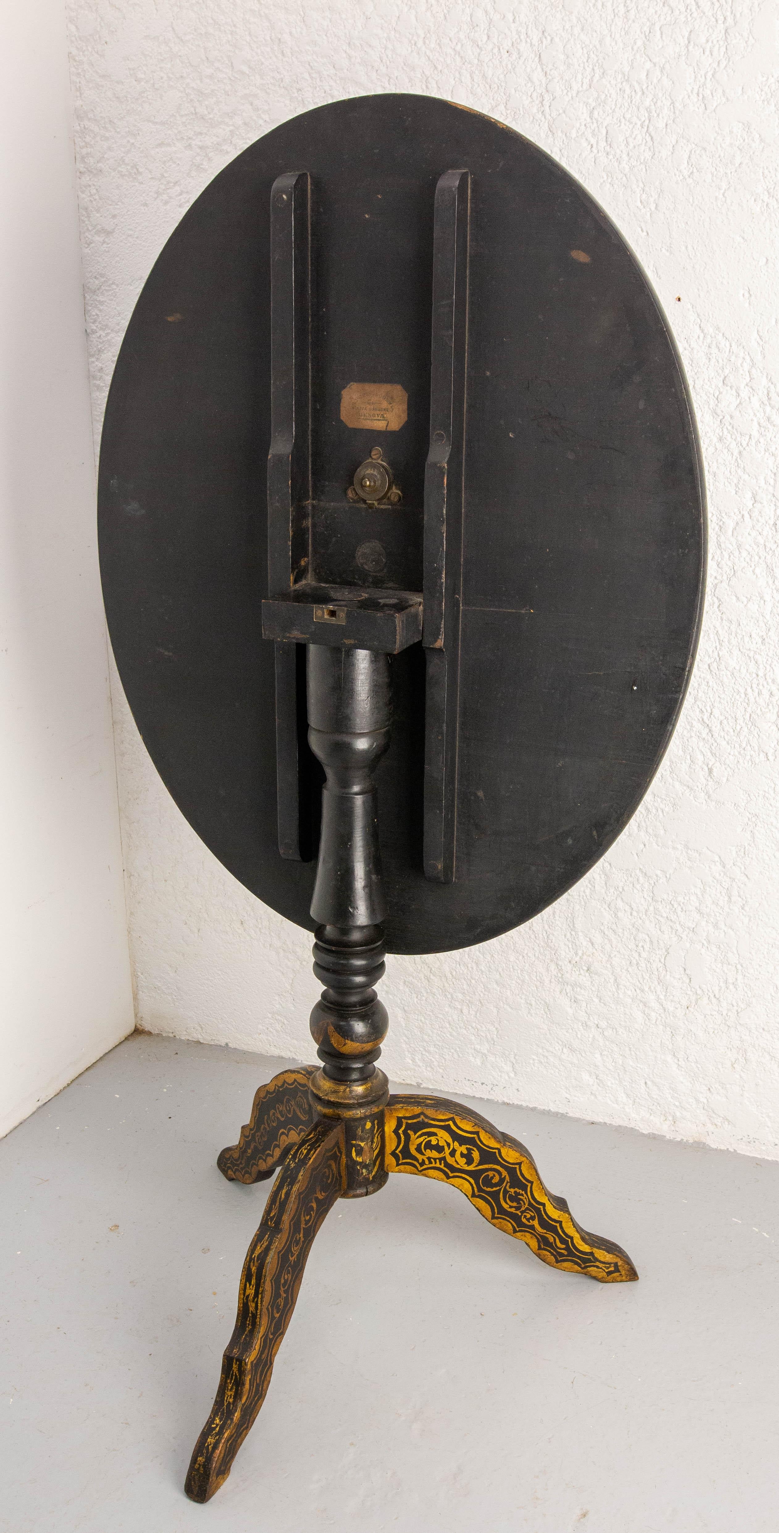 Tavolino pieghevole Gueridon italiano o tavolo con piedistallo Napoleone III fine XIX sec. in vendita 5