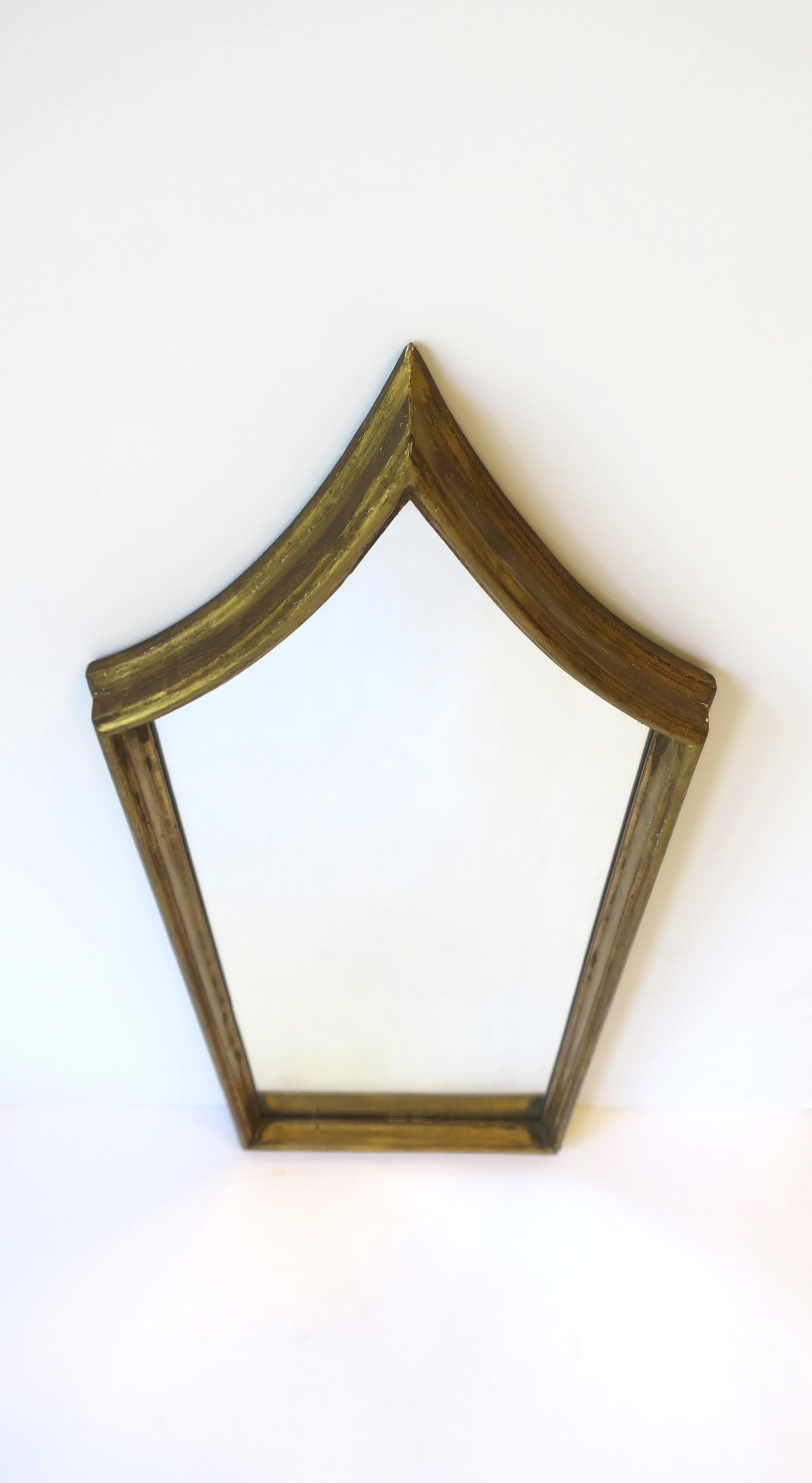 20th Century Italian Hall Foyer Vanity Wall Mirror with Gold Giltwood Frame For Sale