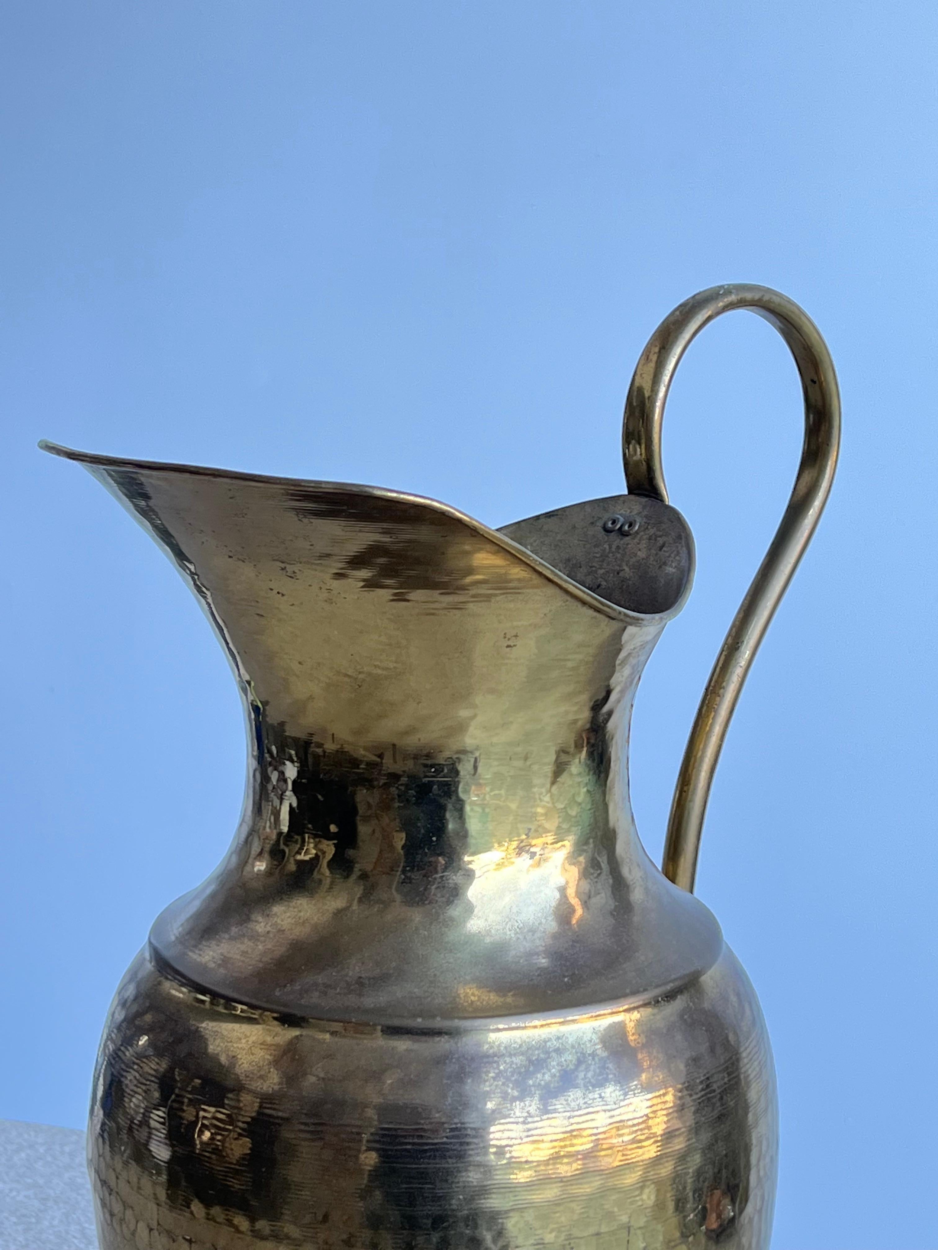 Mid-20th Century Italian Hammered Brass Large Vase 1940 For Sale