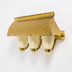 Italian Hammered Brass Wall Light, 1940s