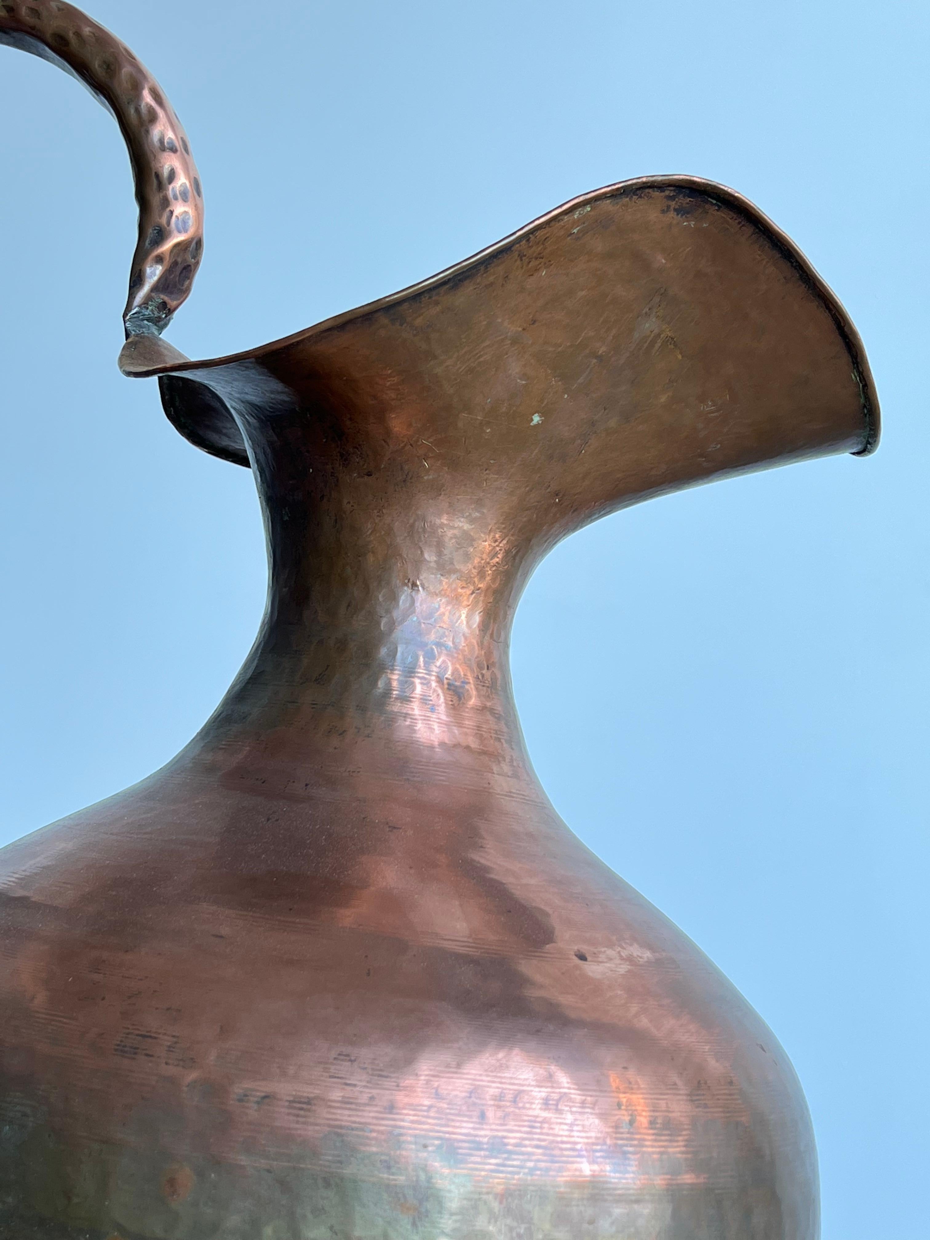 Italian Hammered Large Copper Vase For Sale 1