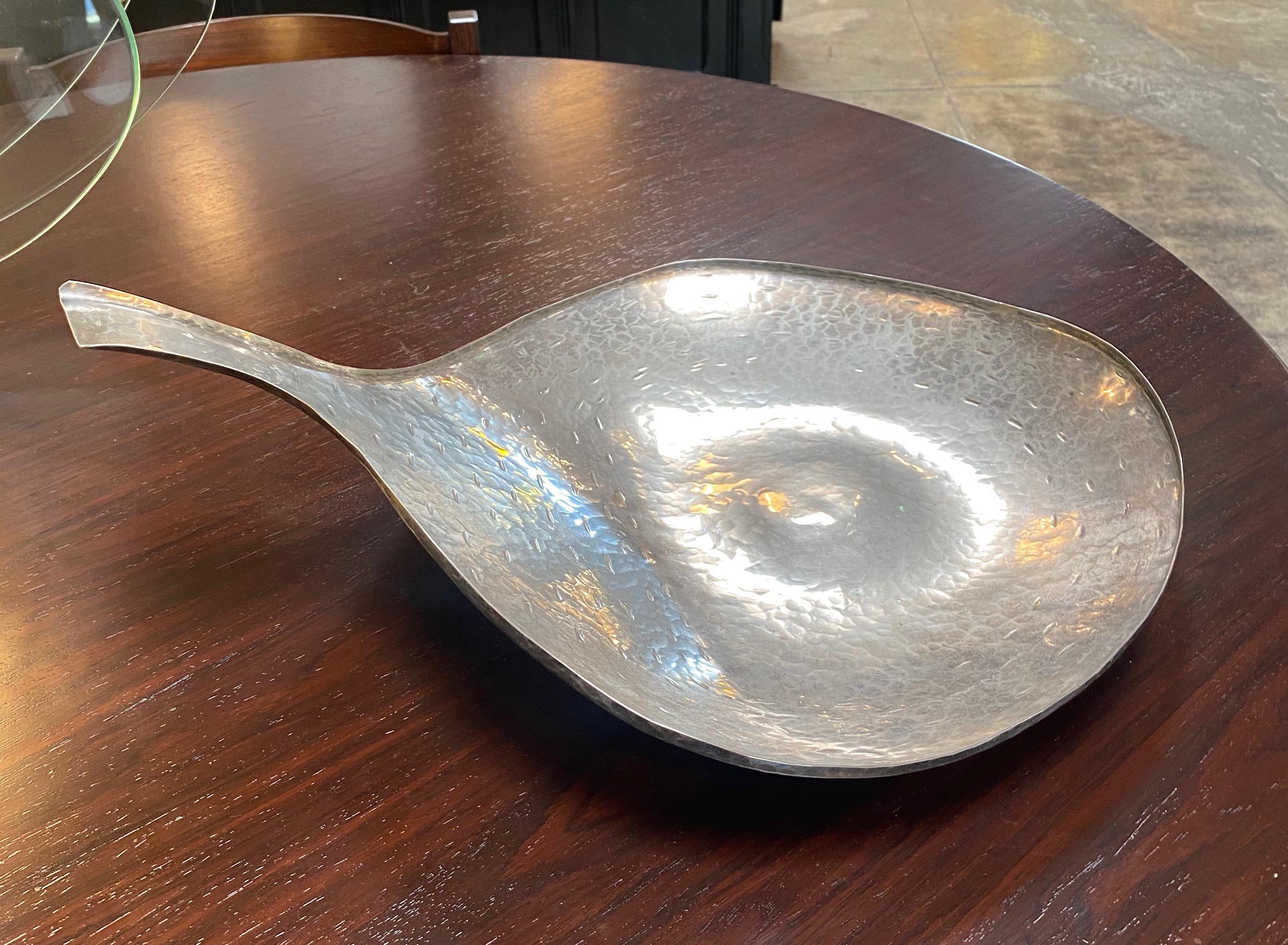 Italian Hammered Solid Silver Bowl or Tray, 1950s In Good Condition In Los Angeles, CA
