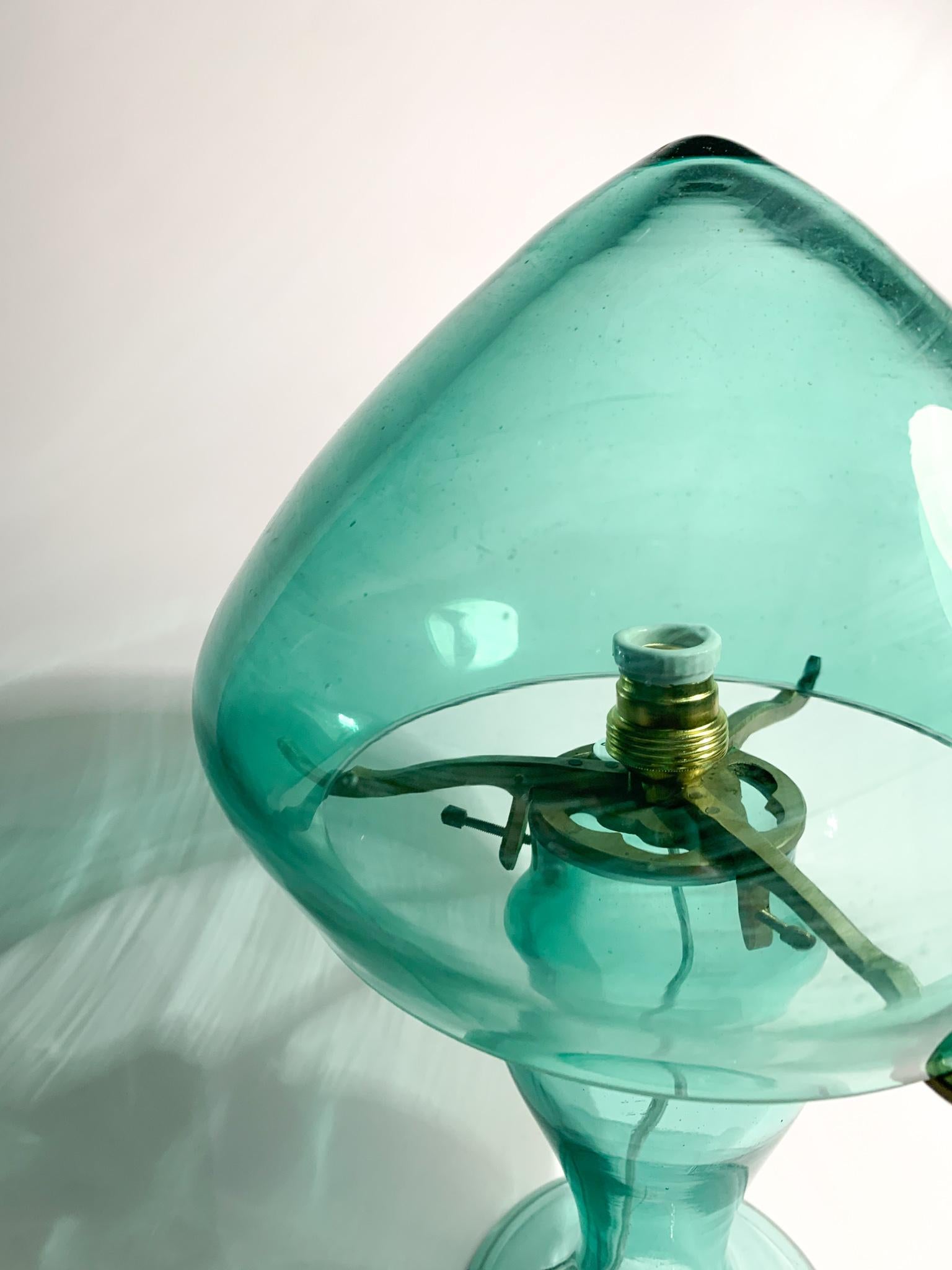 Mid-Century Modern Italian Hand Blown Green Murano Glass Lamp Attributed to Archimede Seguso 1960s For Sale