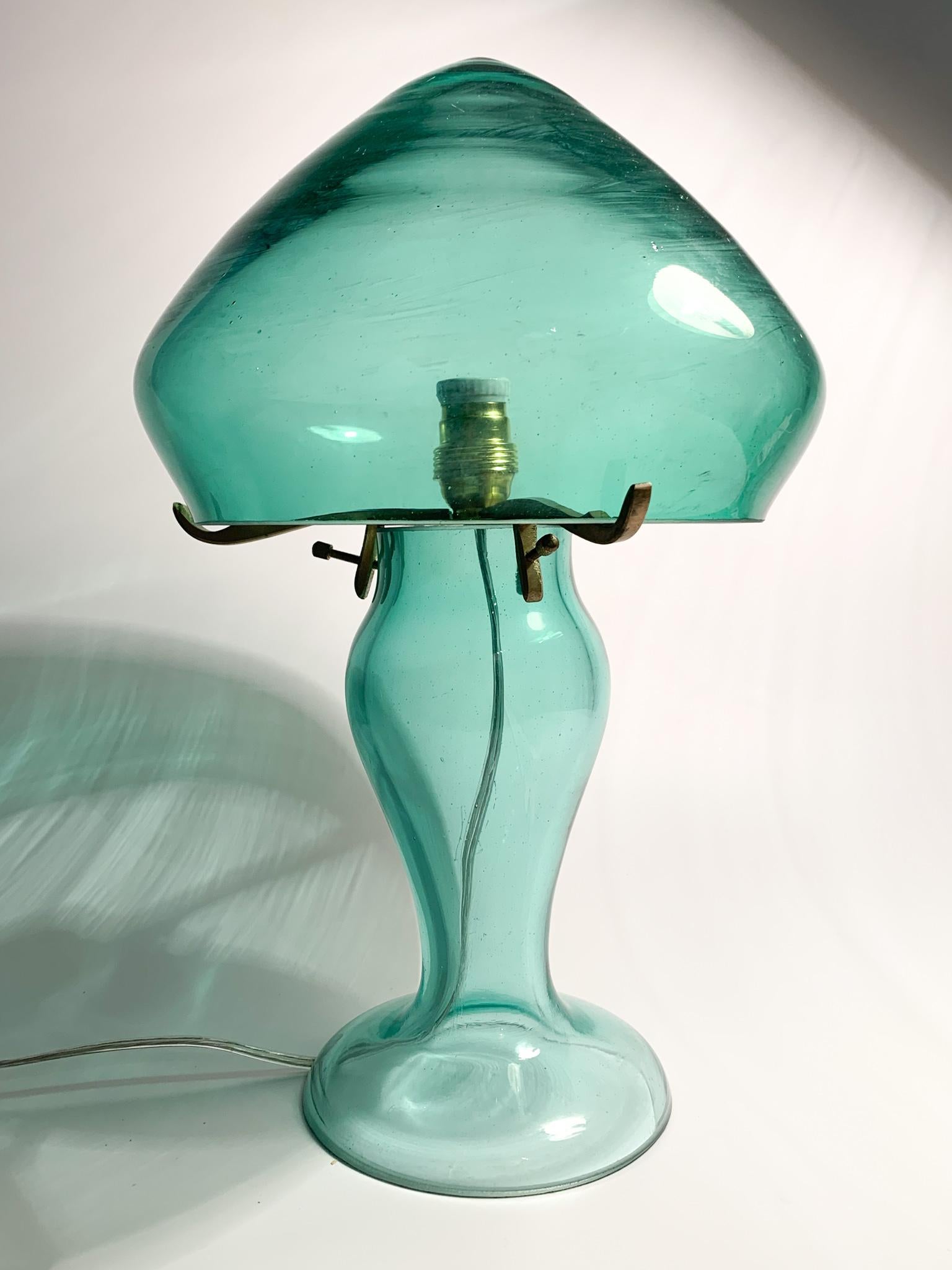 Italian Hand Blown Green Murano Glass Lamp Attributed to Archimede Seguso 1960s For Sale 2