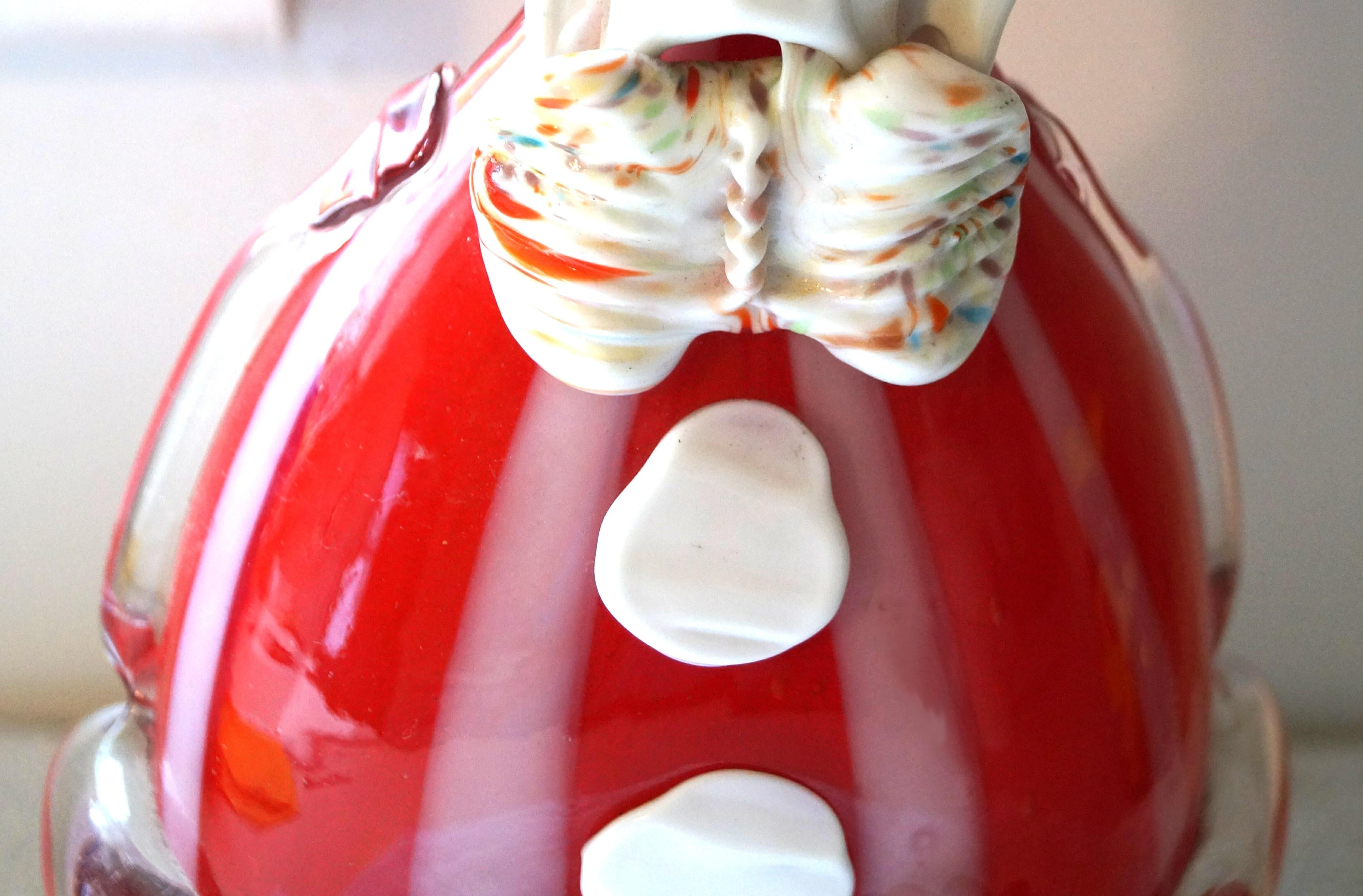 Carafe italienne en verre de Murano soufflé à la main en forme de clown avec bouchon rouge, orange et noir  Bon état - En vente à Wayne, NJ