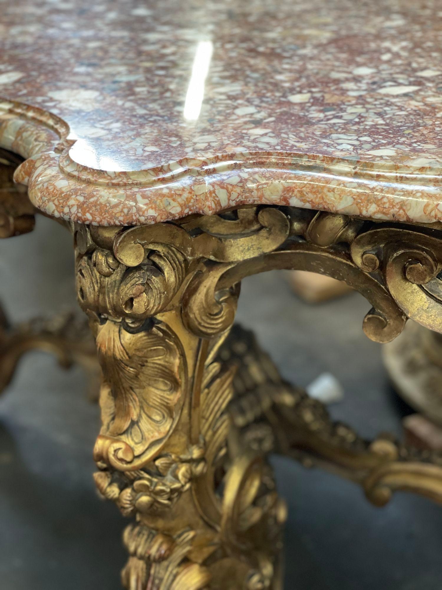 Italian Hand Carved Giltwood Center Table with Marble Top In Good Condition For Sale In Los Angeles, CA
