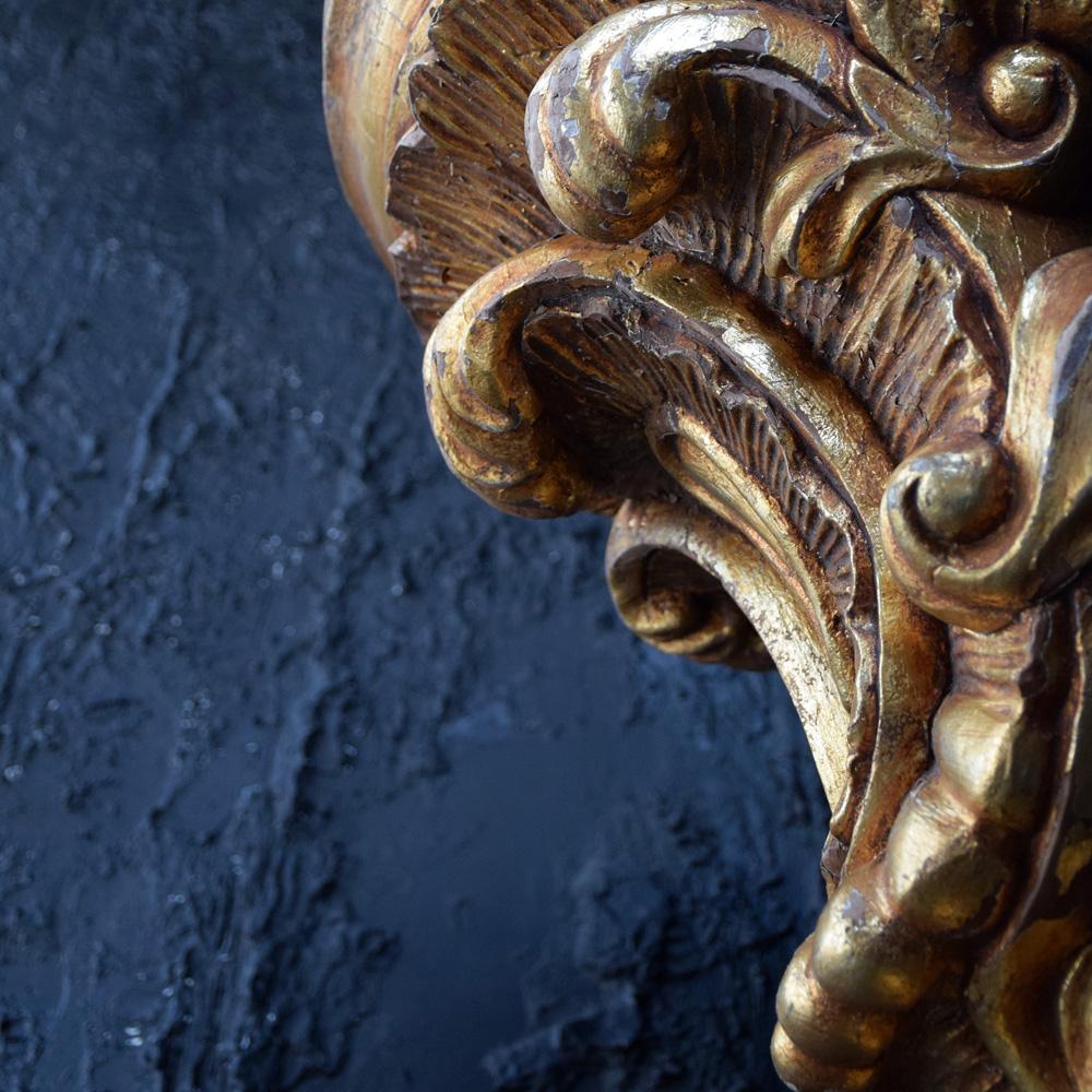 gold corbels